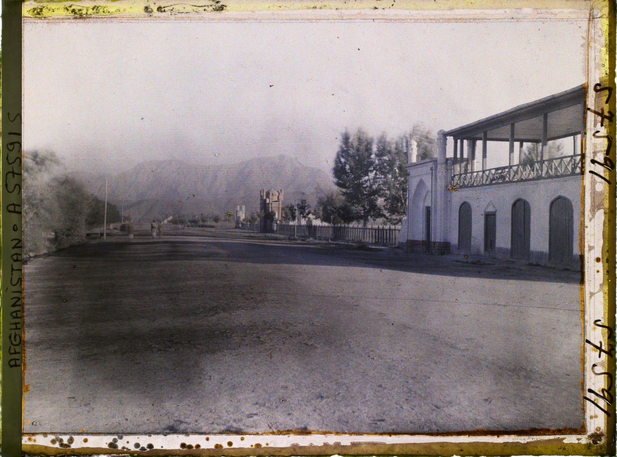 Image représentant Route de Djalàlàbàd (à l'est de Kaboul)