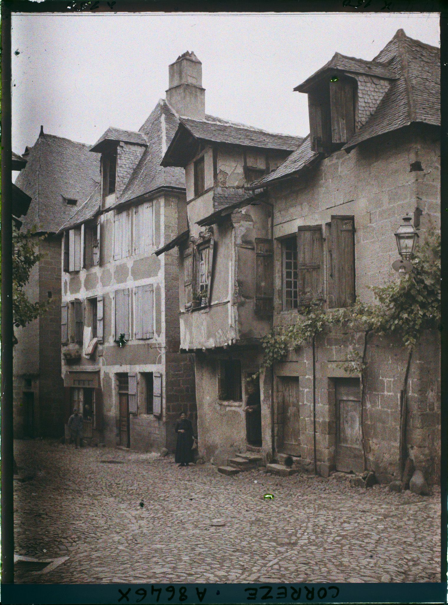 Image représentant Une maison à encorbellement, rue Basse