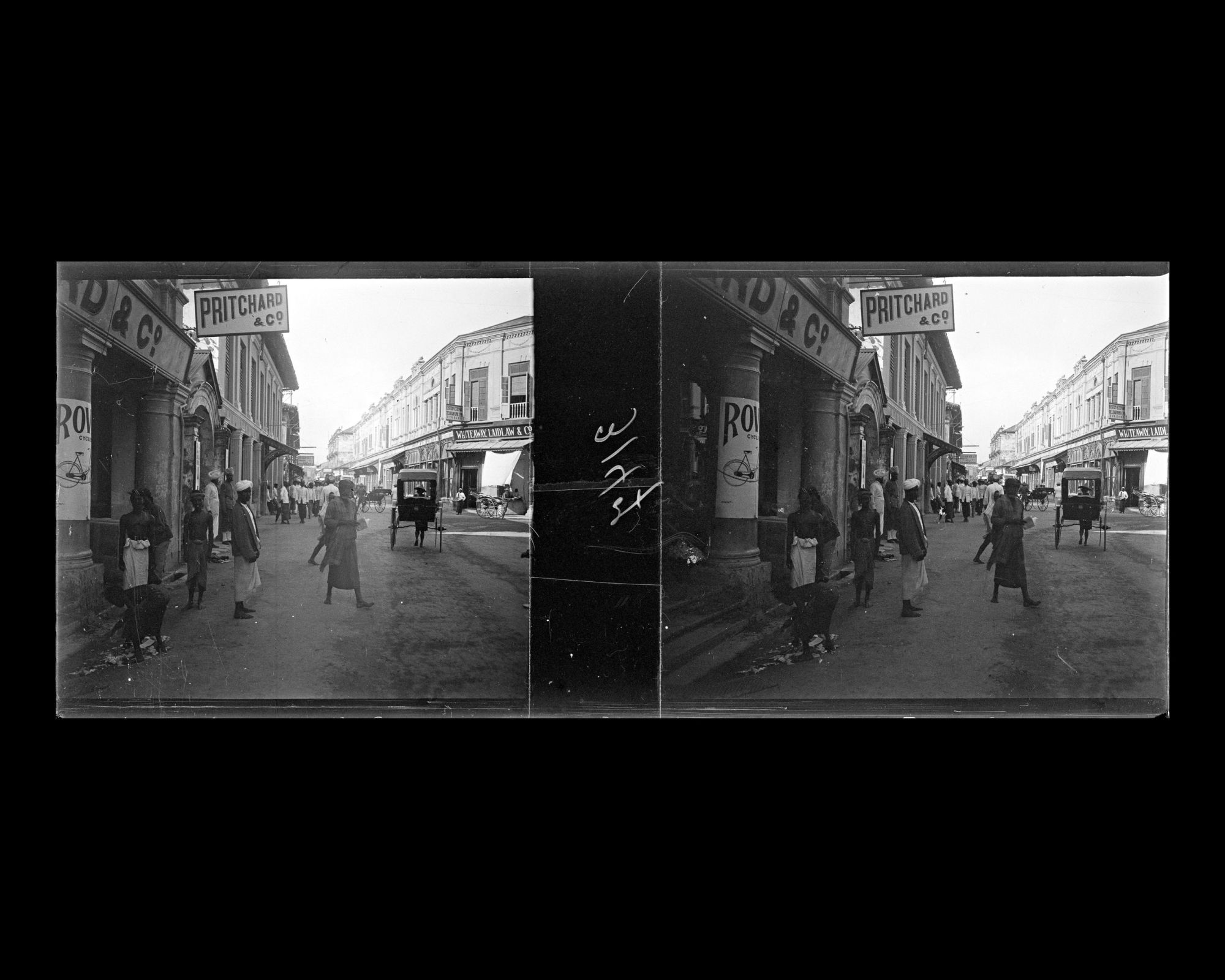 Image représentant Scène de rue dans Beach Street