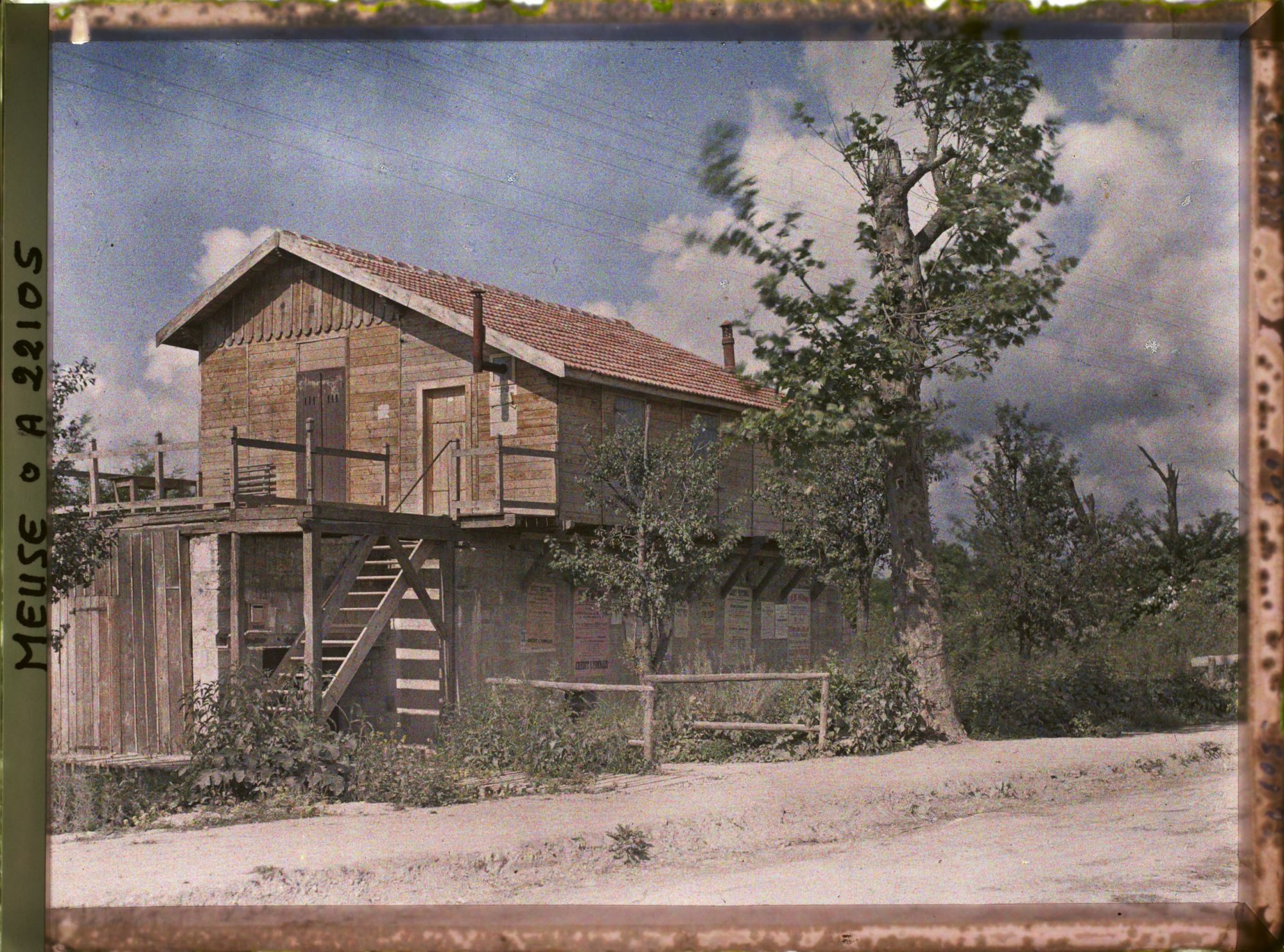 Image représentant France, Fresnes en Woëvre, Maison Construite s/ un abri