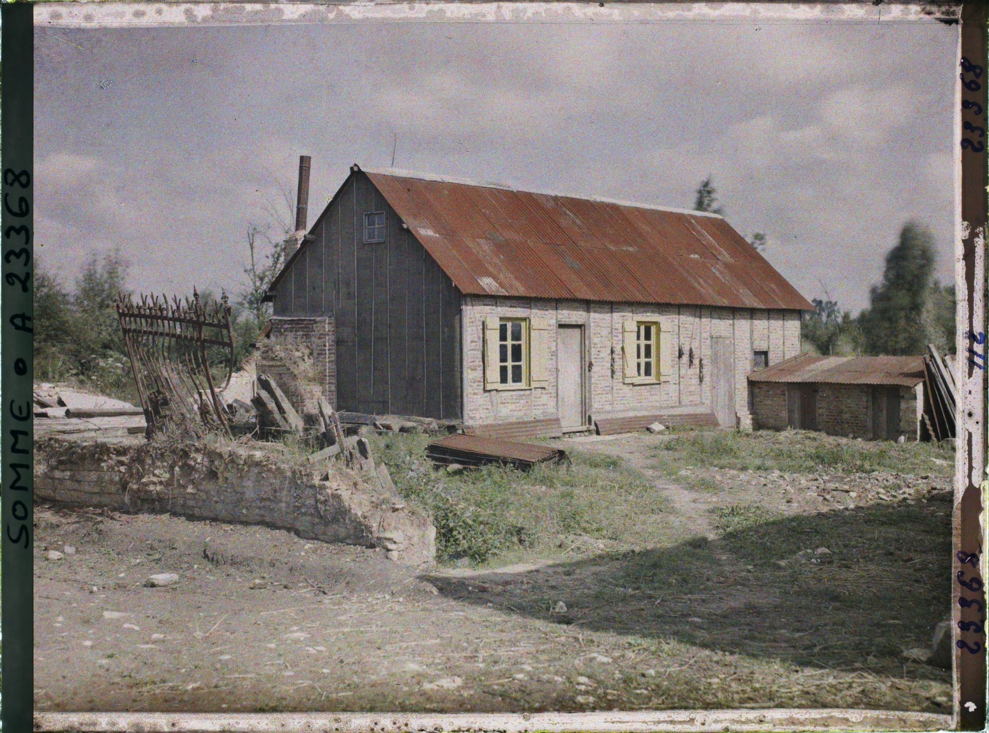 Image représentant France, Biaches, Une habitation de fermiers