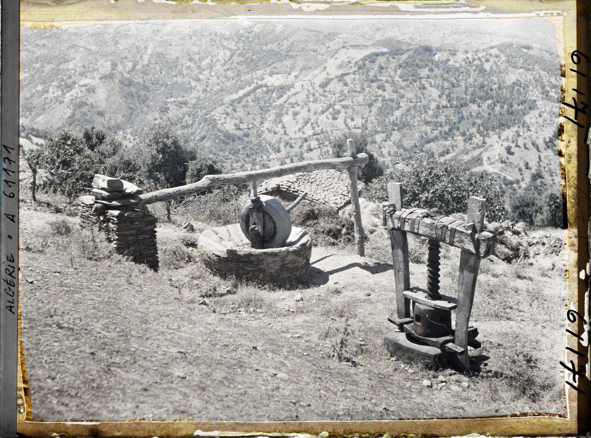 Image représentant Vieux pressoir à huile