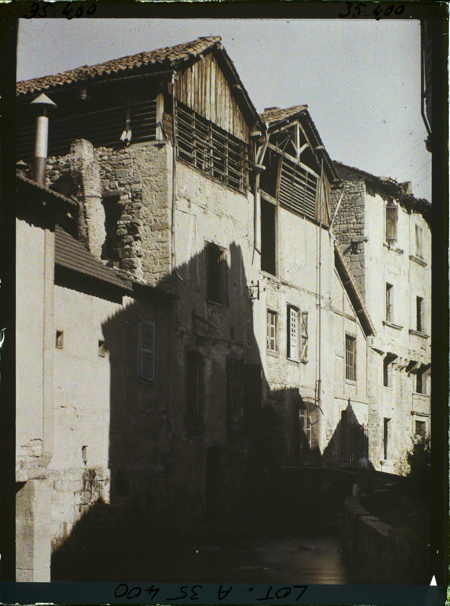 Image représentant France, Figeac, Vue des tanneries longeant le canal (Celé détourné)