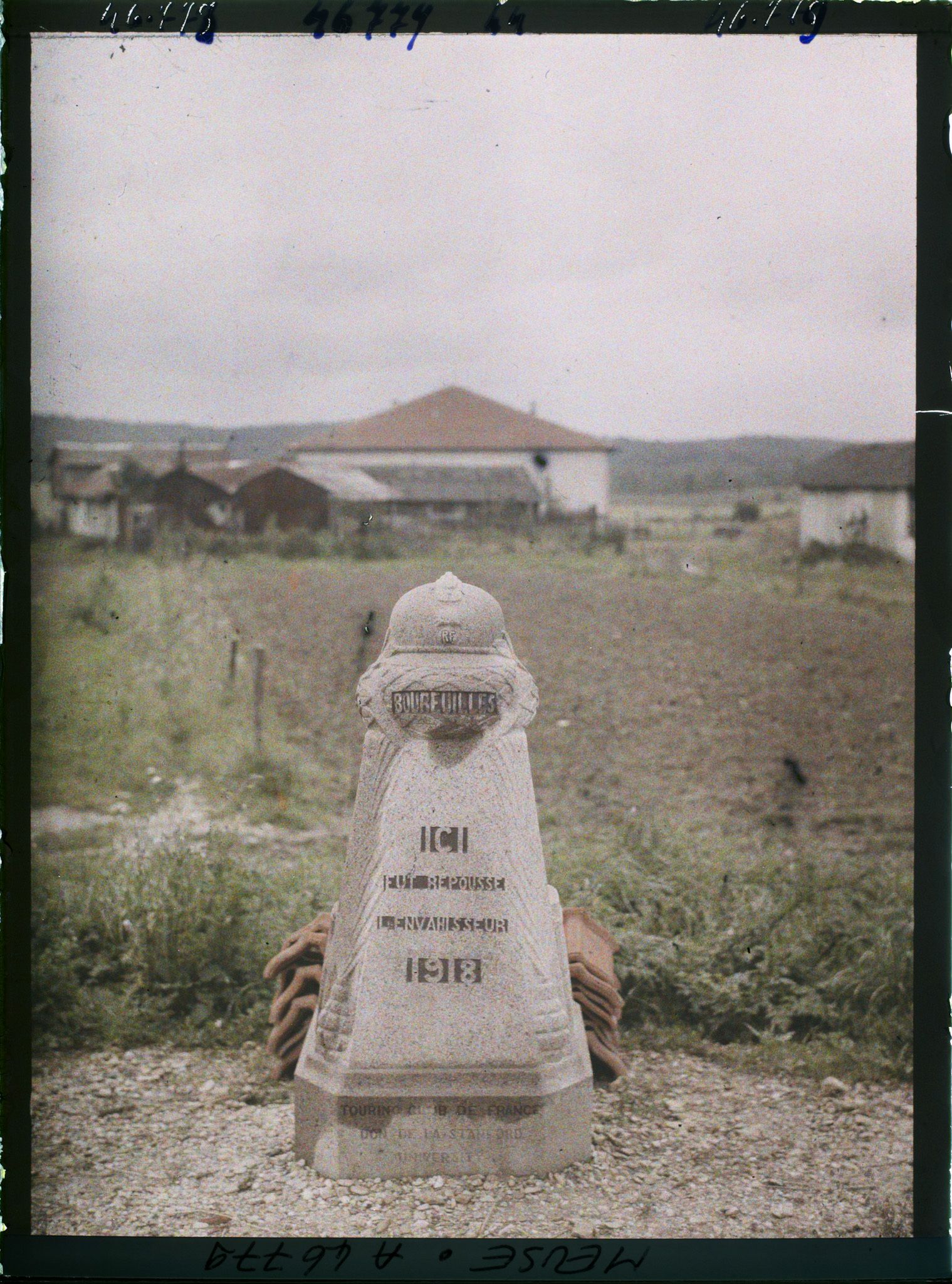 Image représentant France, Boureuilles Meuse (140h), Borne Commémorative