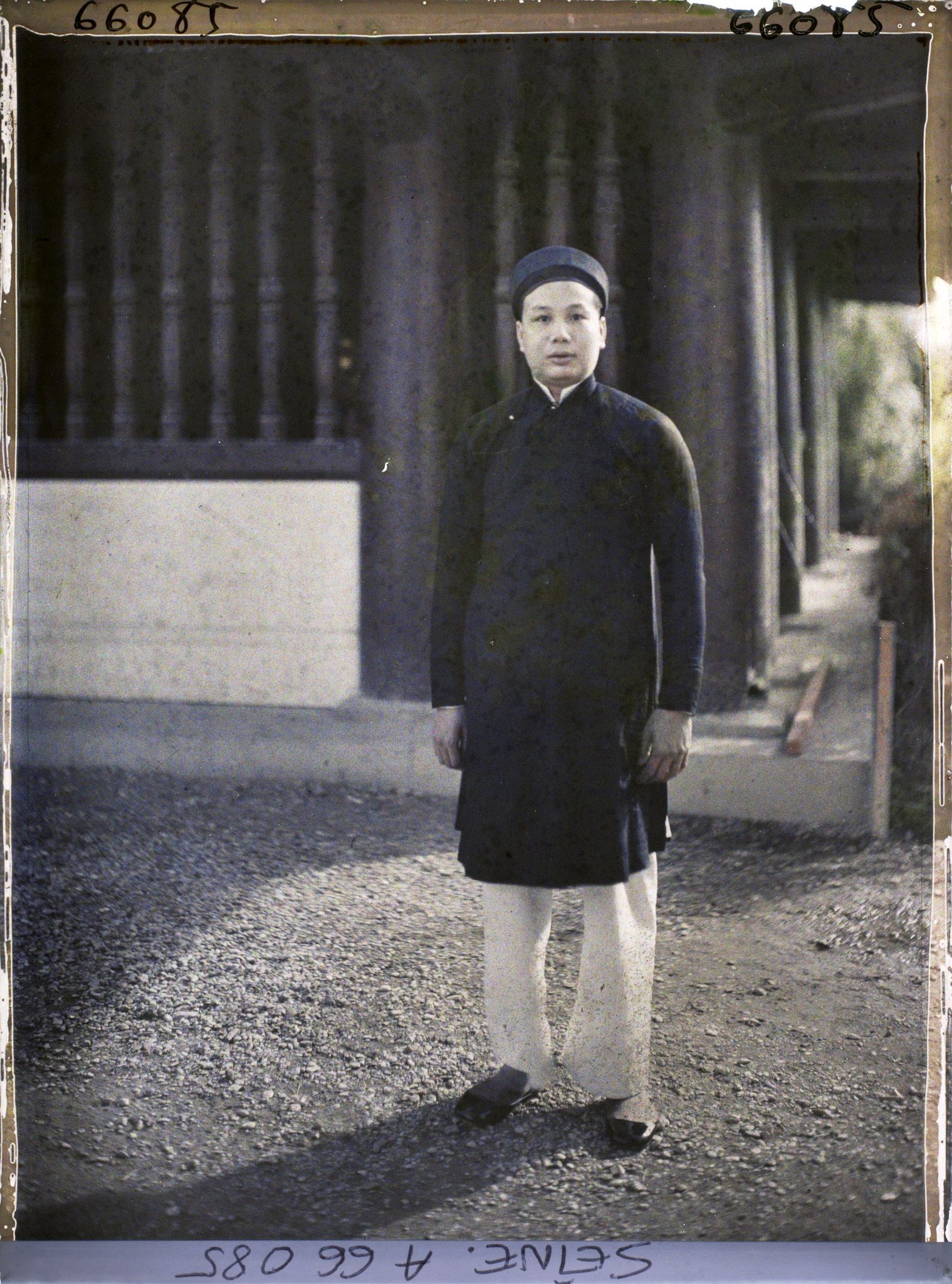 Image représentant L'Exposition Coloniale Internationale de 1931, un homme annamite