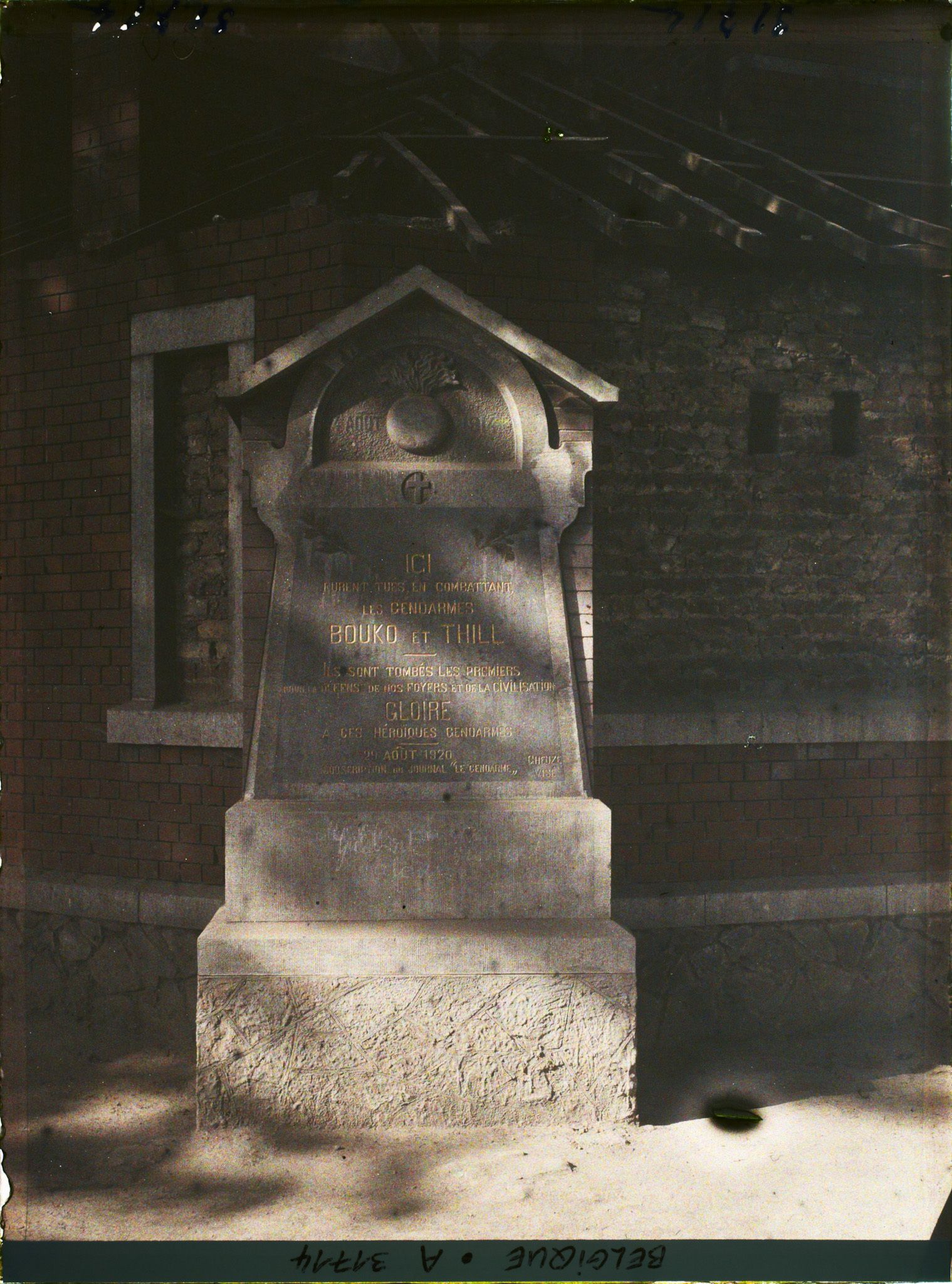 Image représentant Belgique, Visé, Monument des 2 premiers Gendarmes tués le 4 Août 1914