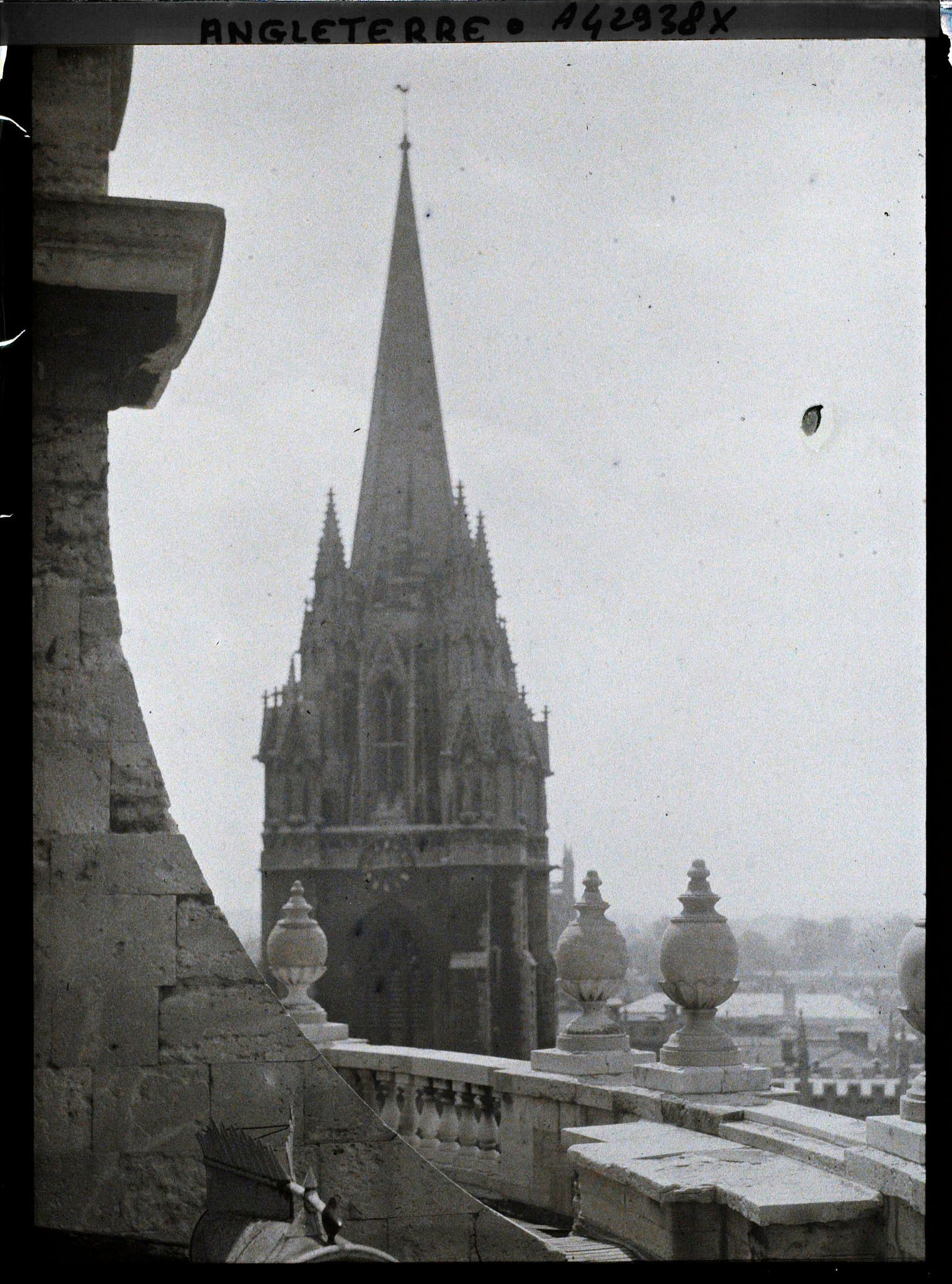 Image représentant Le clocher de l'église Sainte-Marie