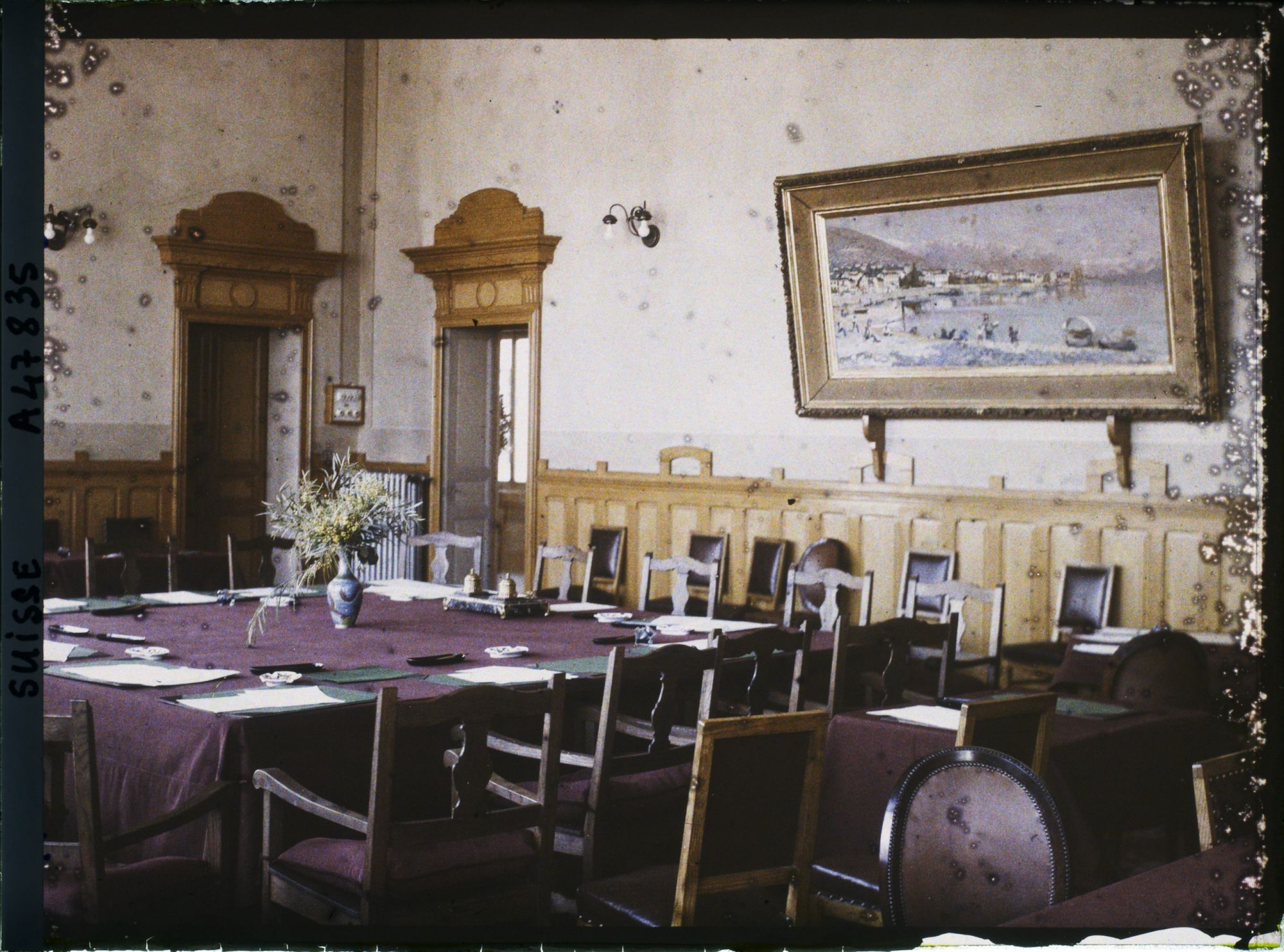 Image représentant Accords de Locarno, la salle du palais de Justice où eut lieu la conférence sur le pacte de Sécurité