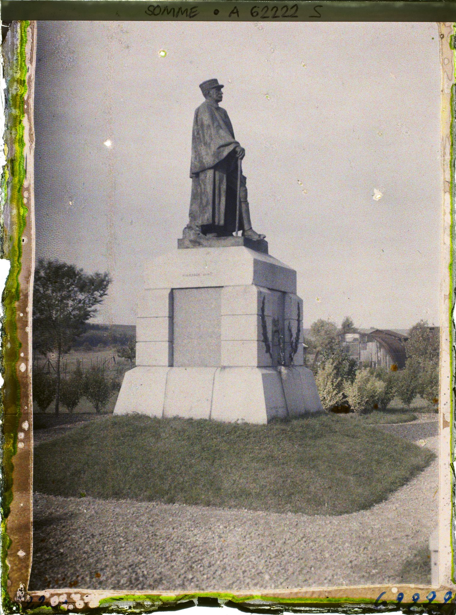 Image représentant Somme, Bouchavesnes, Statue du Maréchal Foch