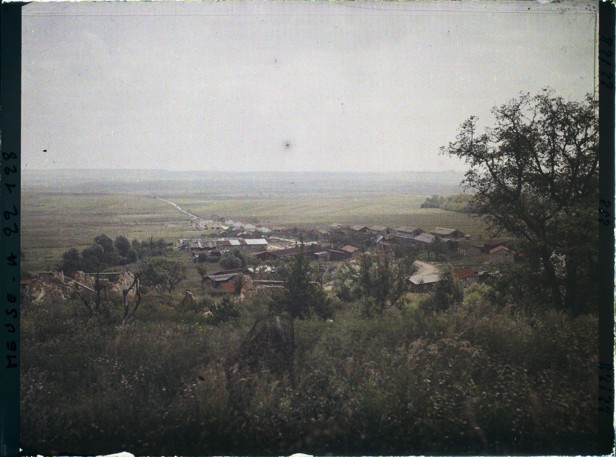 Image représentant France, Montsec, Panorama du nouveau Village du pied de la Crête de Montsec