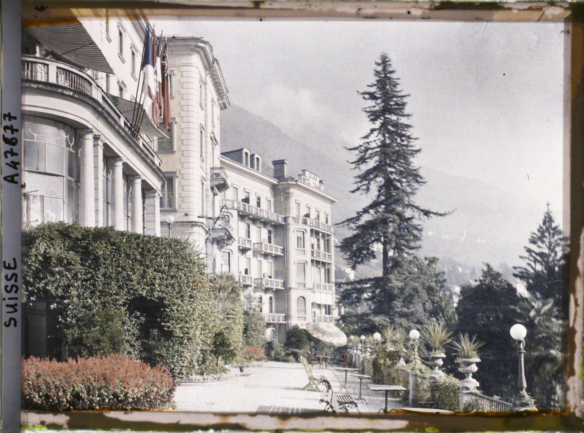 Image représentant Accords de Locarno, le Grand Hôtel de Locarno, résidence des délégation à l'exception de l'Allemagne