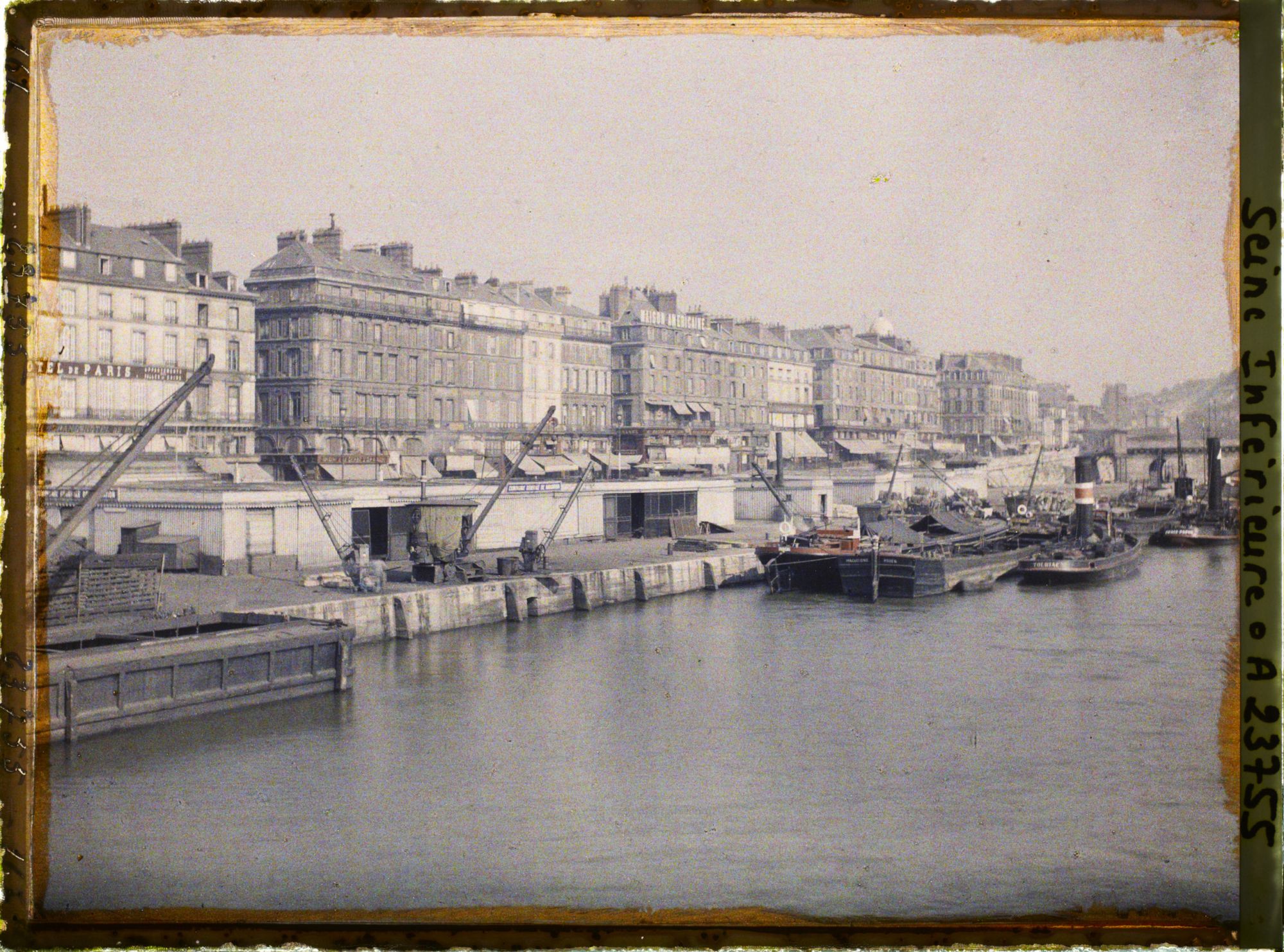 Image représentant Le Quai de Paris, vu du pont Boieldieu