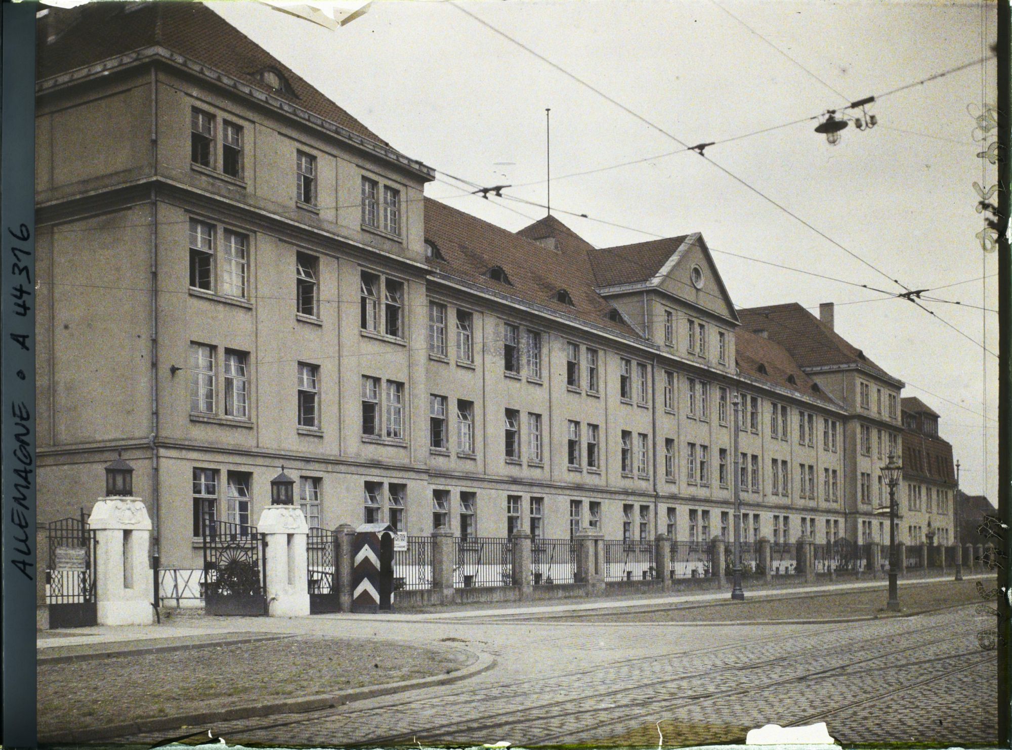 Image représentant Allemagne, Bonn, Quartier Foch (Artillerie Kaserne)