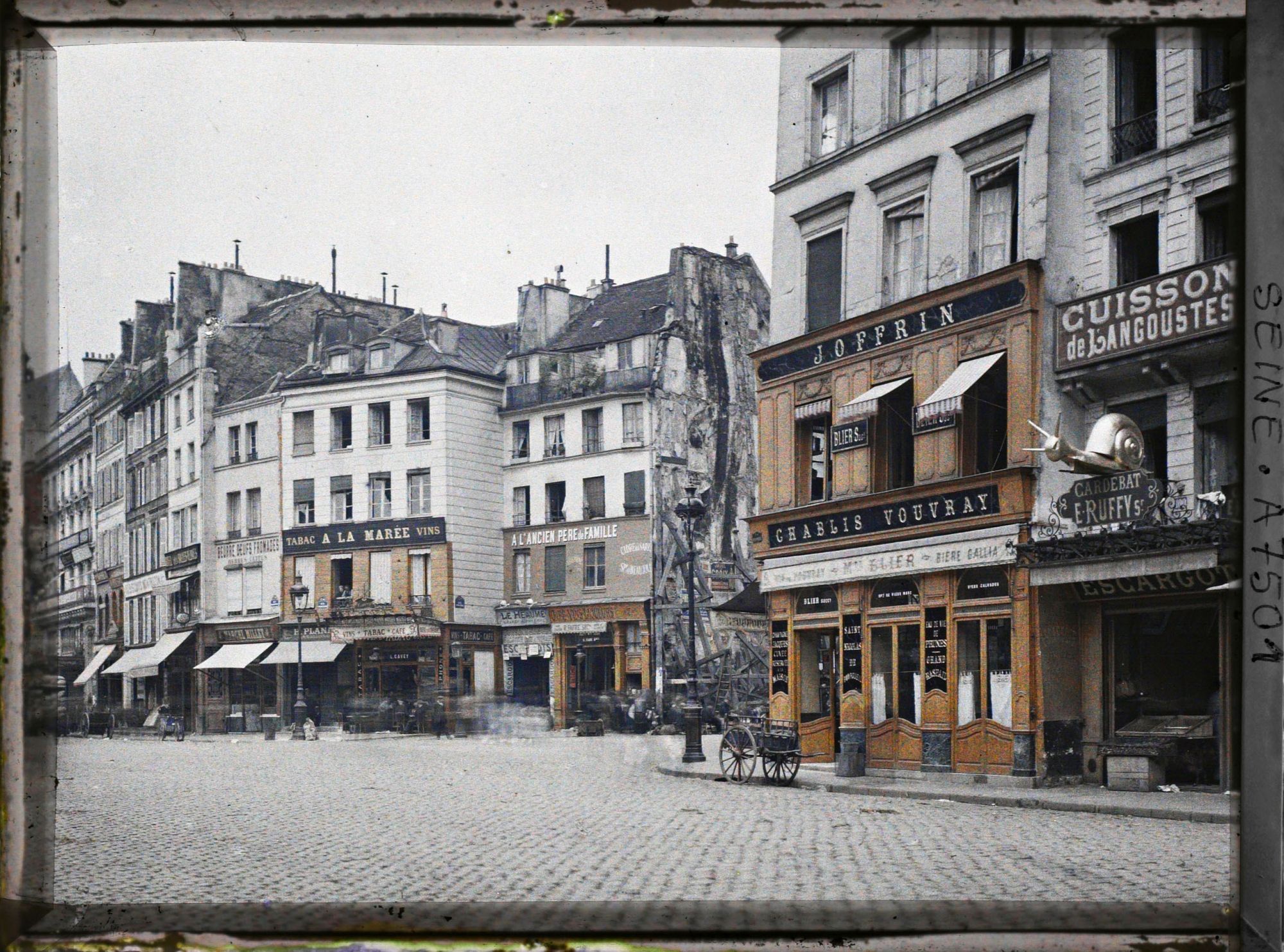 Image représentant La rue Rambuteau, à l'angle de la rue Mondétour