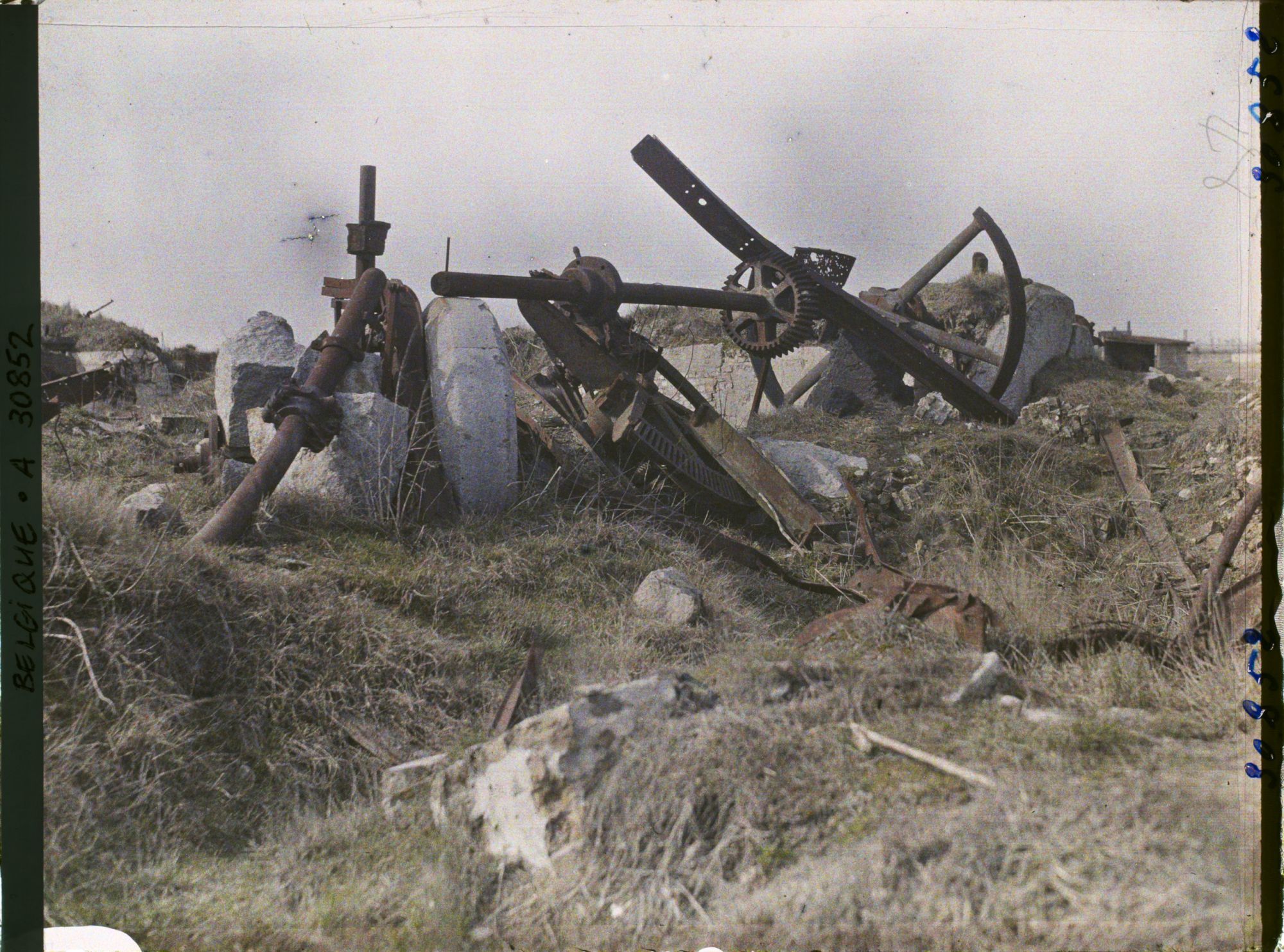 Image représentant Belgique, Dixmude, Ruines de la Minoterie