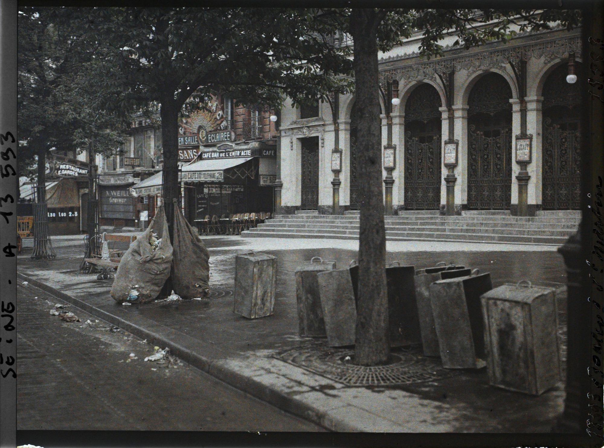 Image représentant Le boulevard de Bonne Nouvelle, au niveau du numéro 38