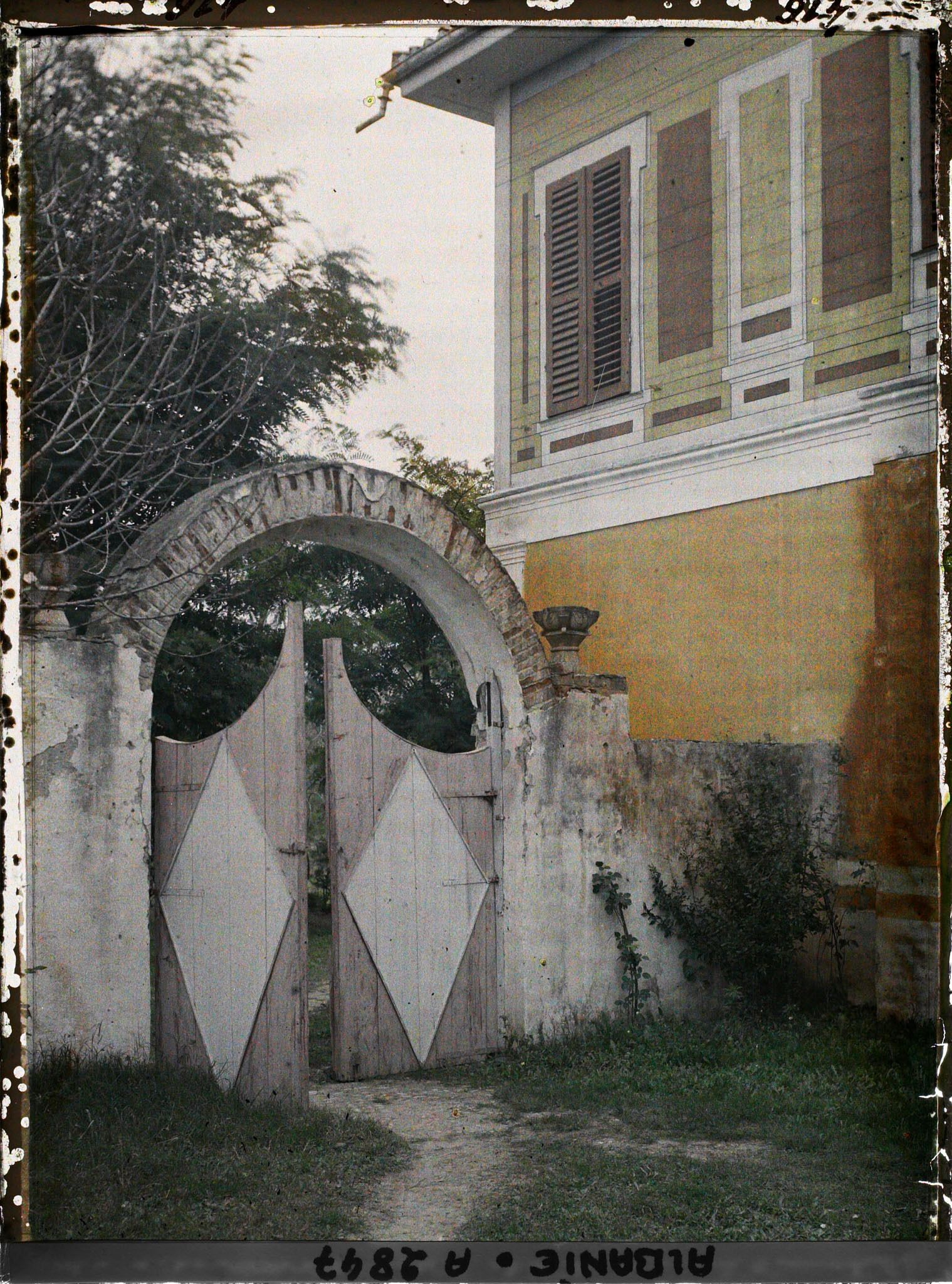 Image représentant Portail du domaine agricole d'Essad Pacha