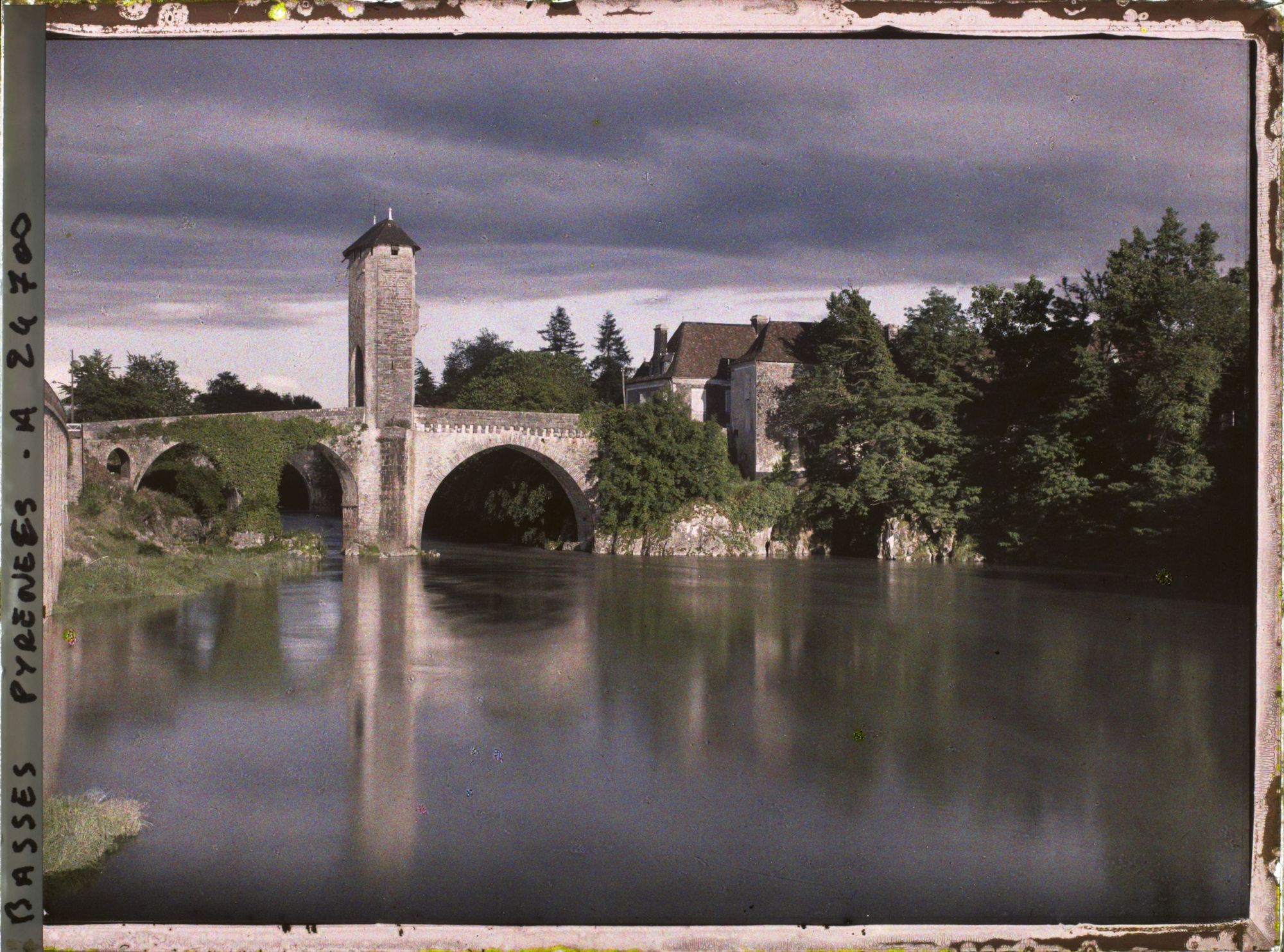 Image représentant France, Orthez, Le Vieux Pont au Coucher du Soleil