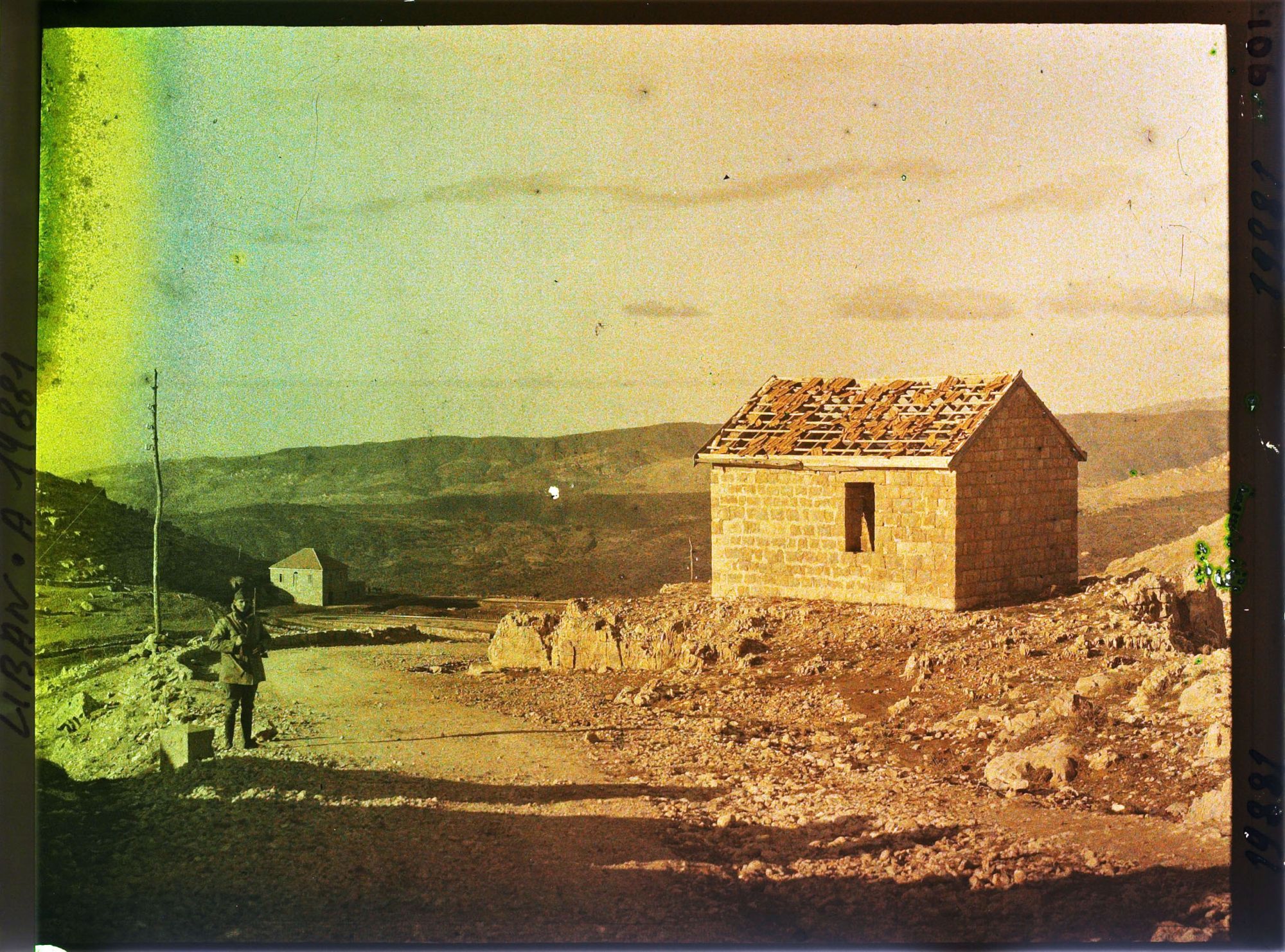 Image représentant Un militaire français au col de Sofar