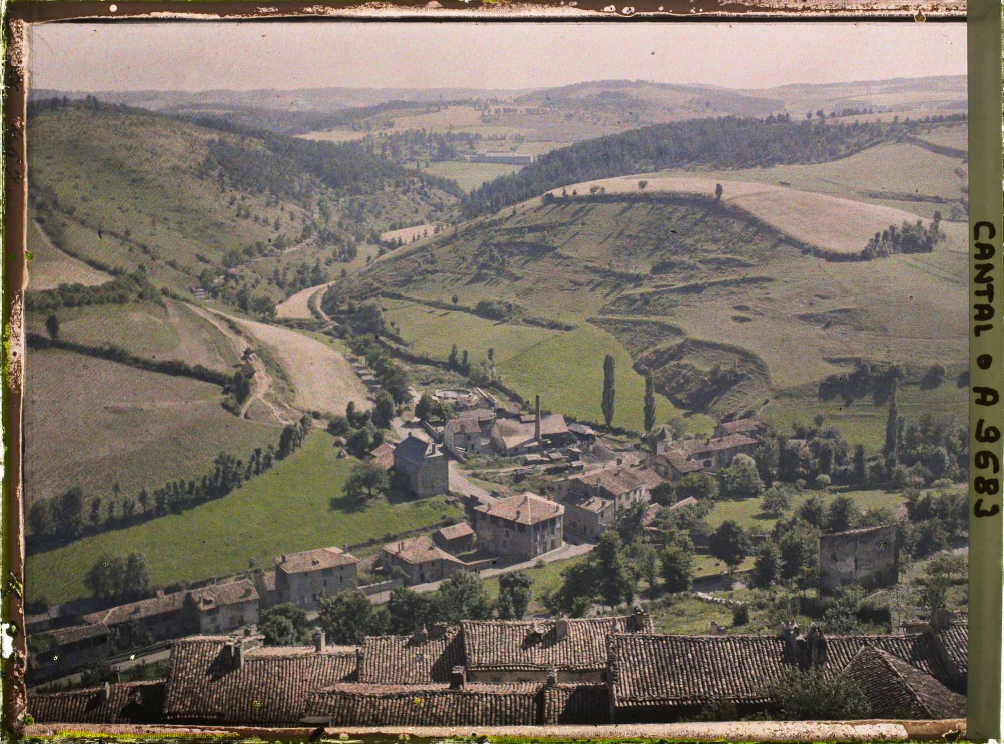 Image représentant Une vue sur le sud, depuis la ville