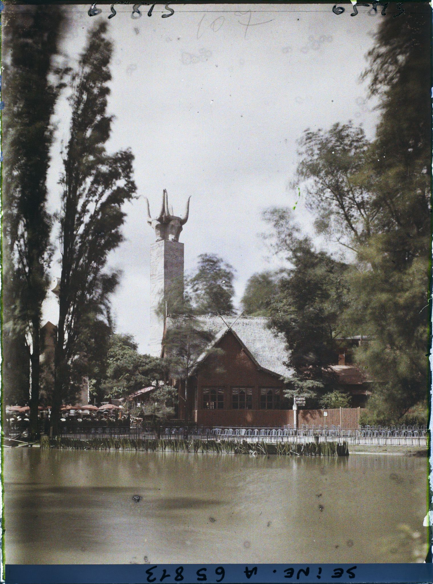 Image représentant L'Exposition Coloniale Internationale de 1931, la section de Madagascar