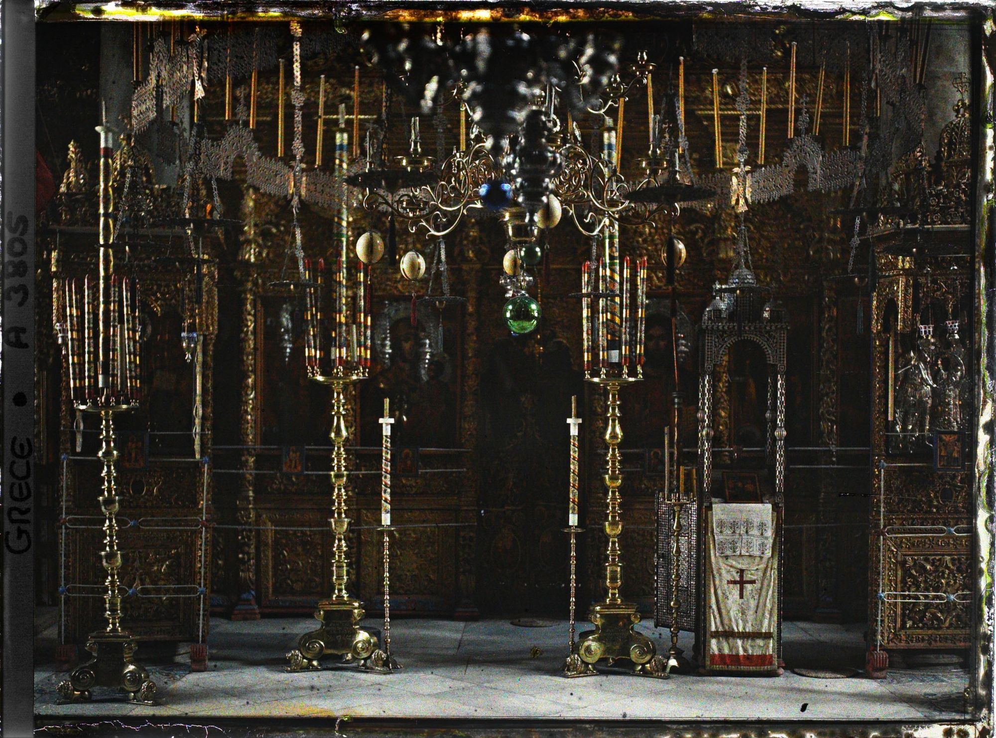 Image représentant Mont Athos, Hilandar, Intr de l'Eglise du Monastère de Hilandar