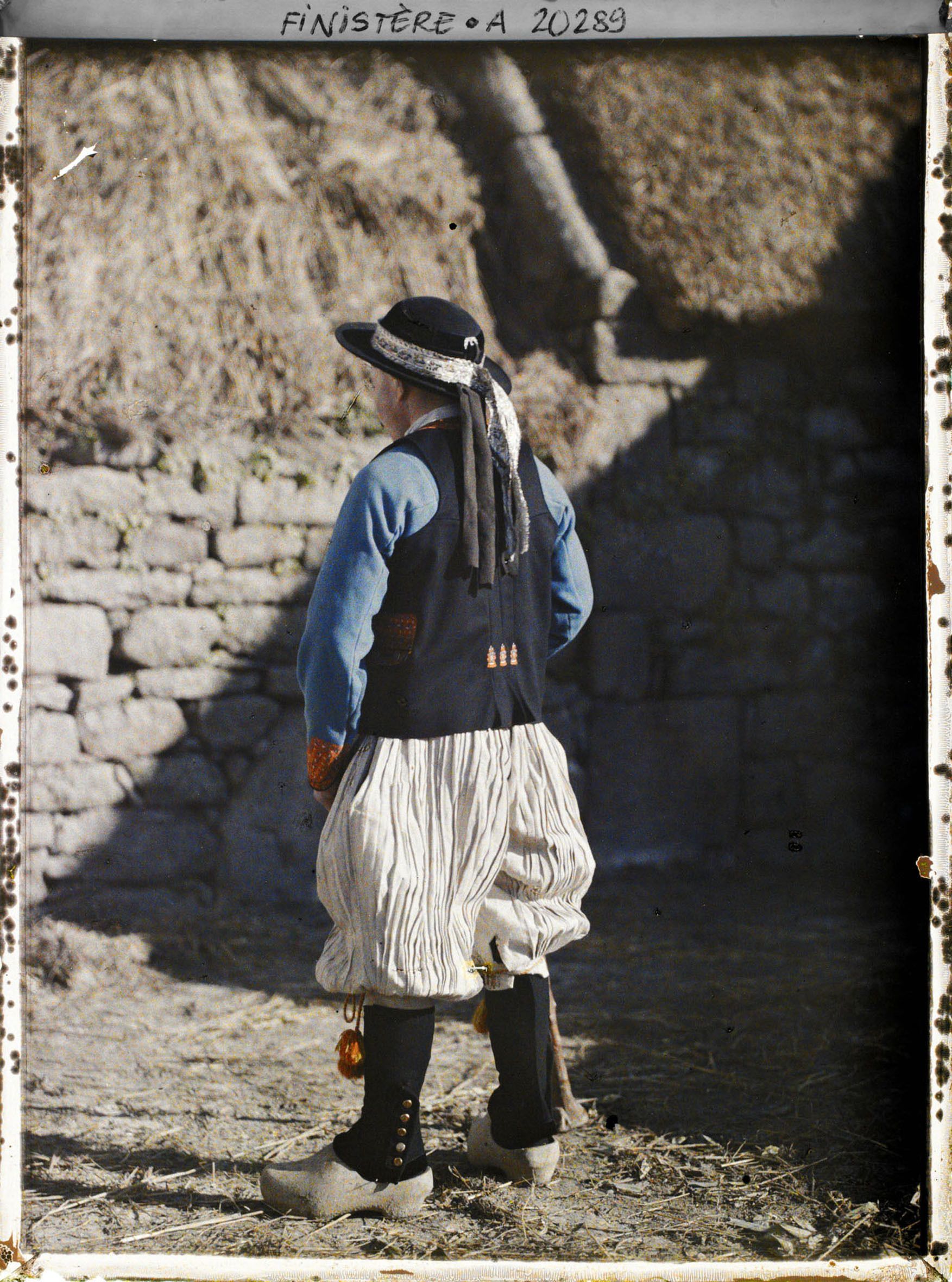 Image représentant Homme en costume de marié