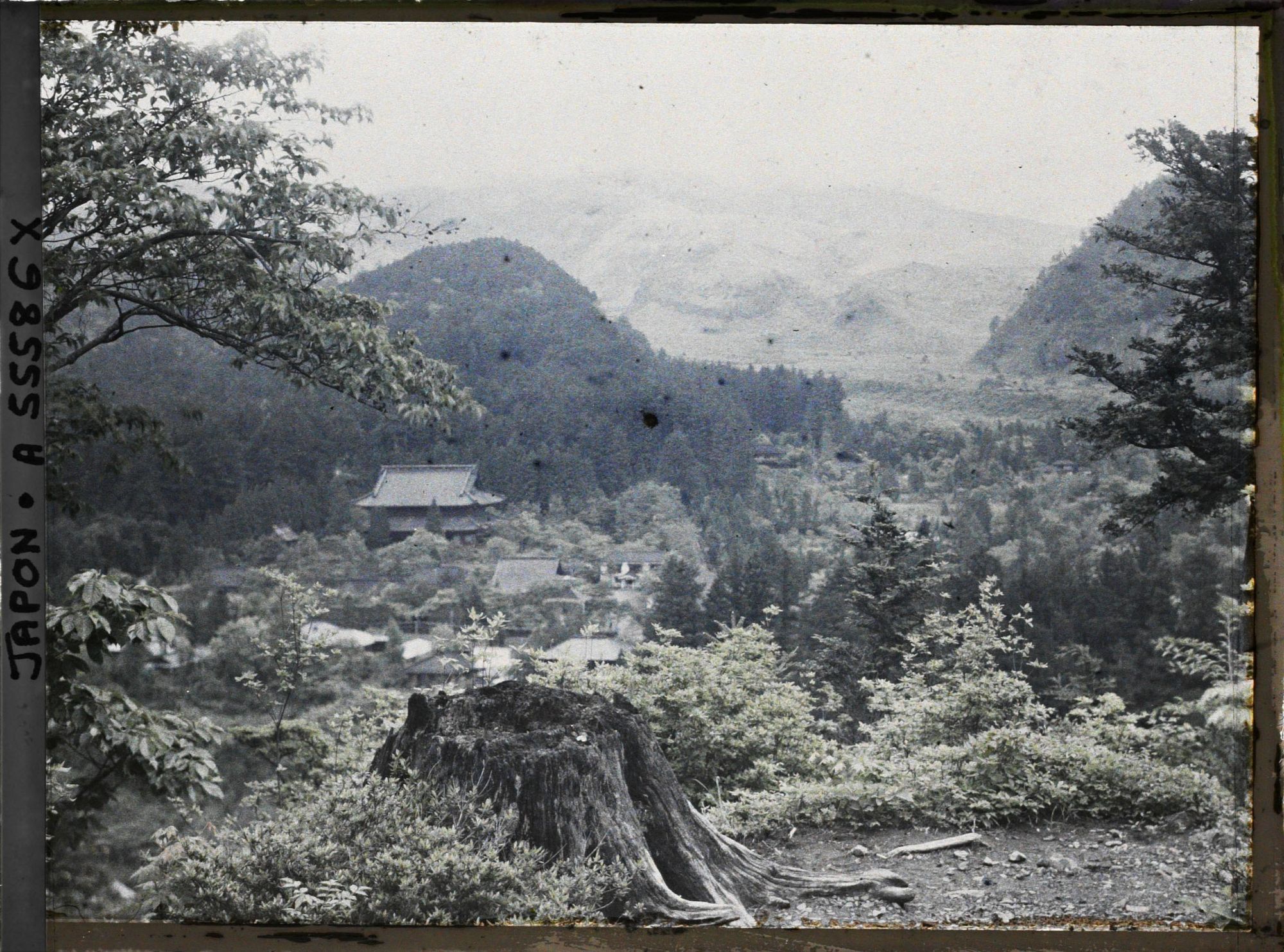 Image représentant Temple Rinnô-ji et mont Nyohô