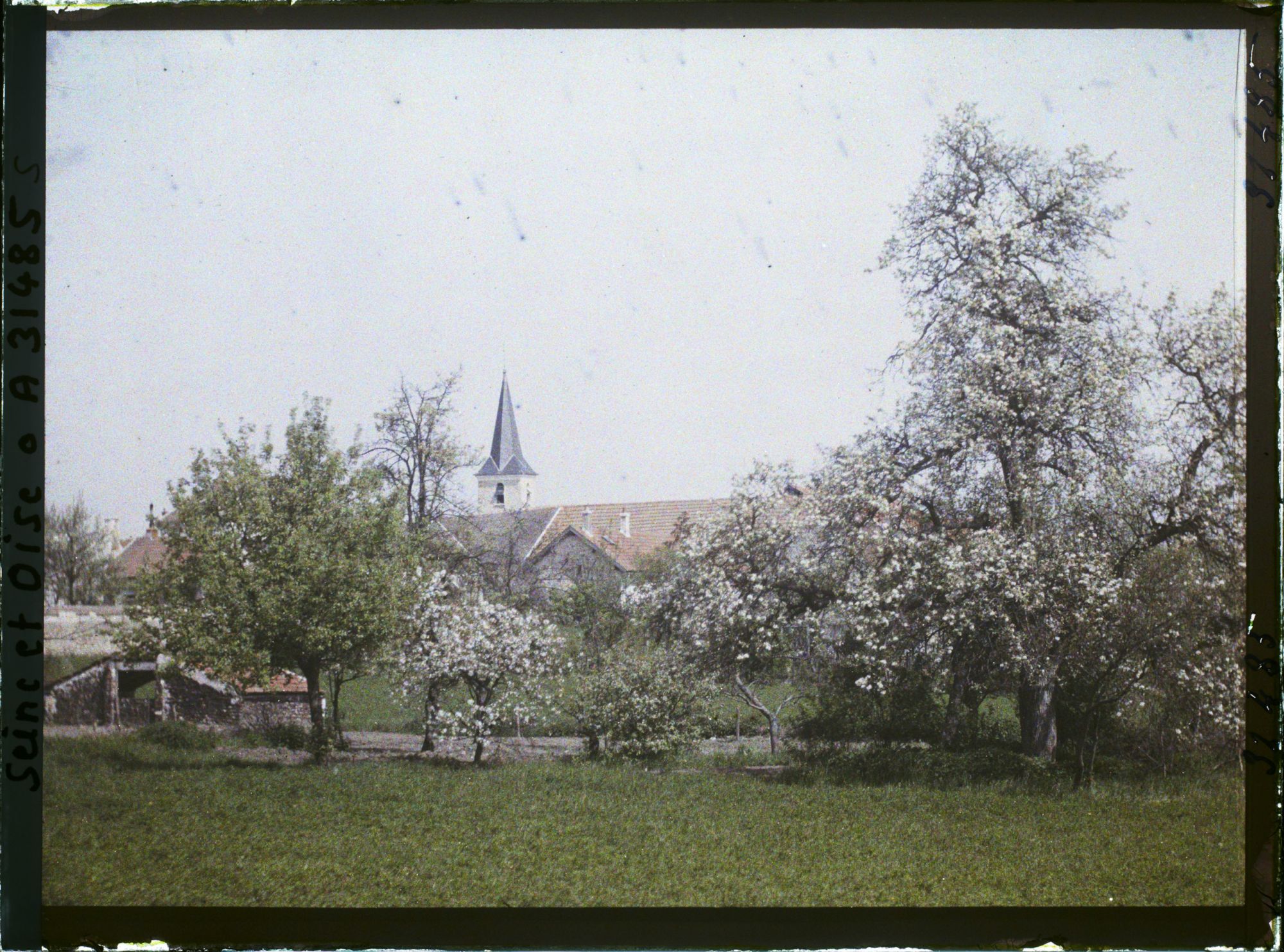 Image représentant France, Fontenay-Fleuri, Paysage de Fontenay pris du même point