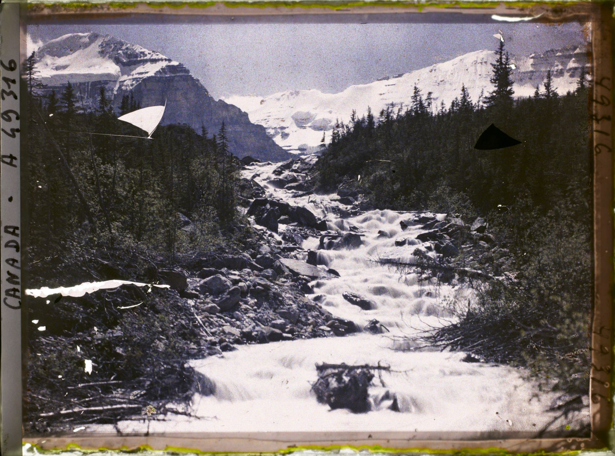 Image représentant Canada, Lac Louise, Le Torrent Victoria