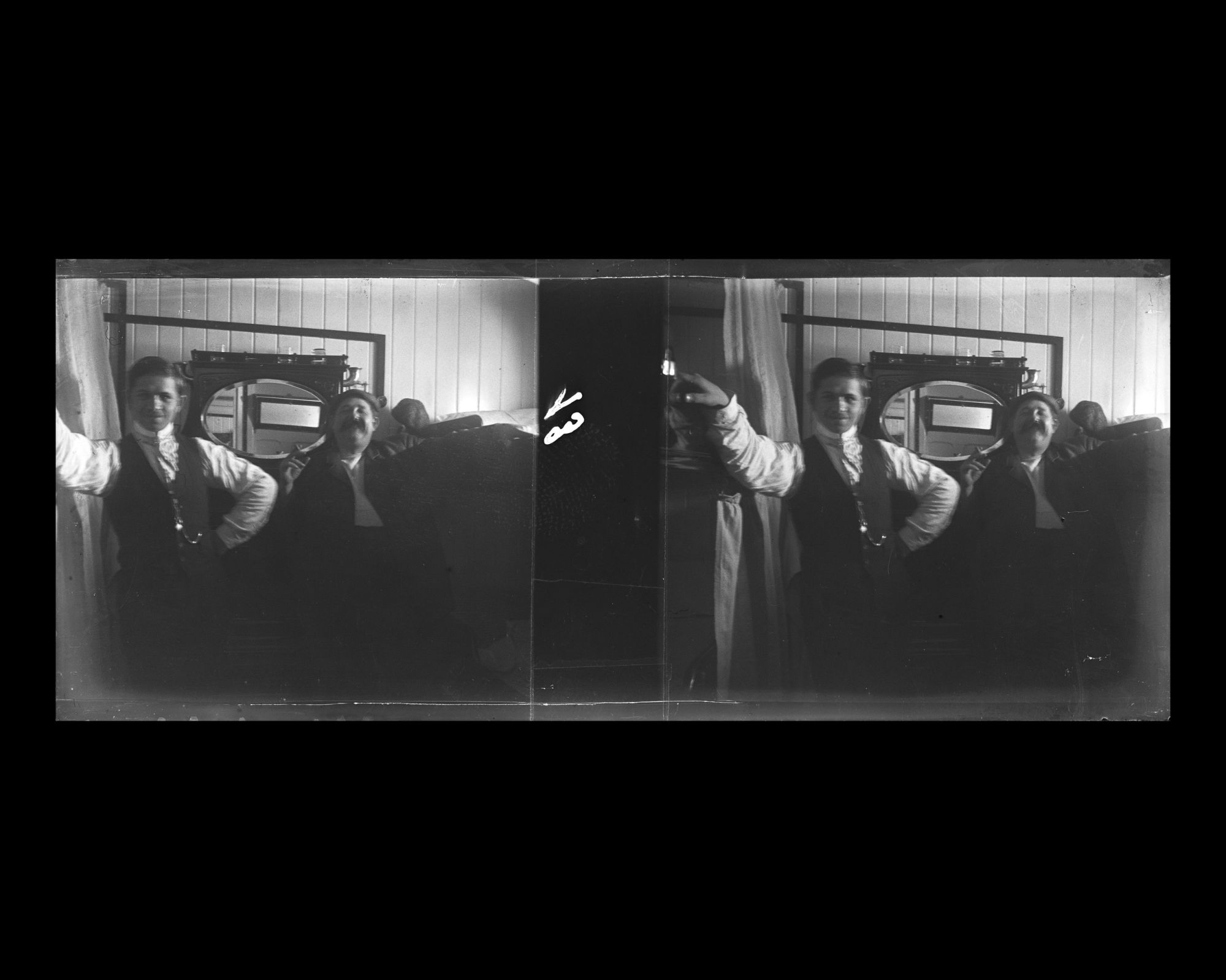 Image représentant Deux passagers dans une cabine de 2eme classe