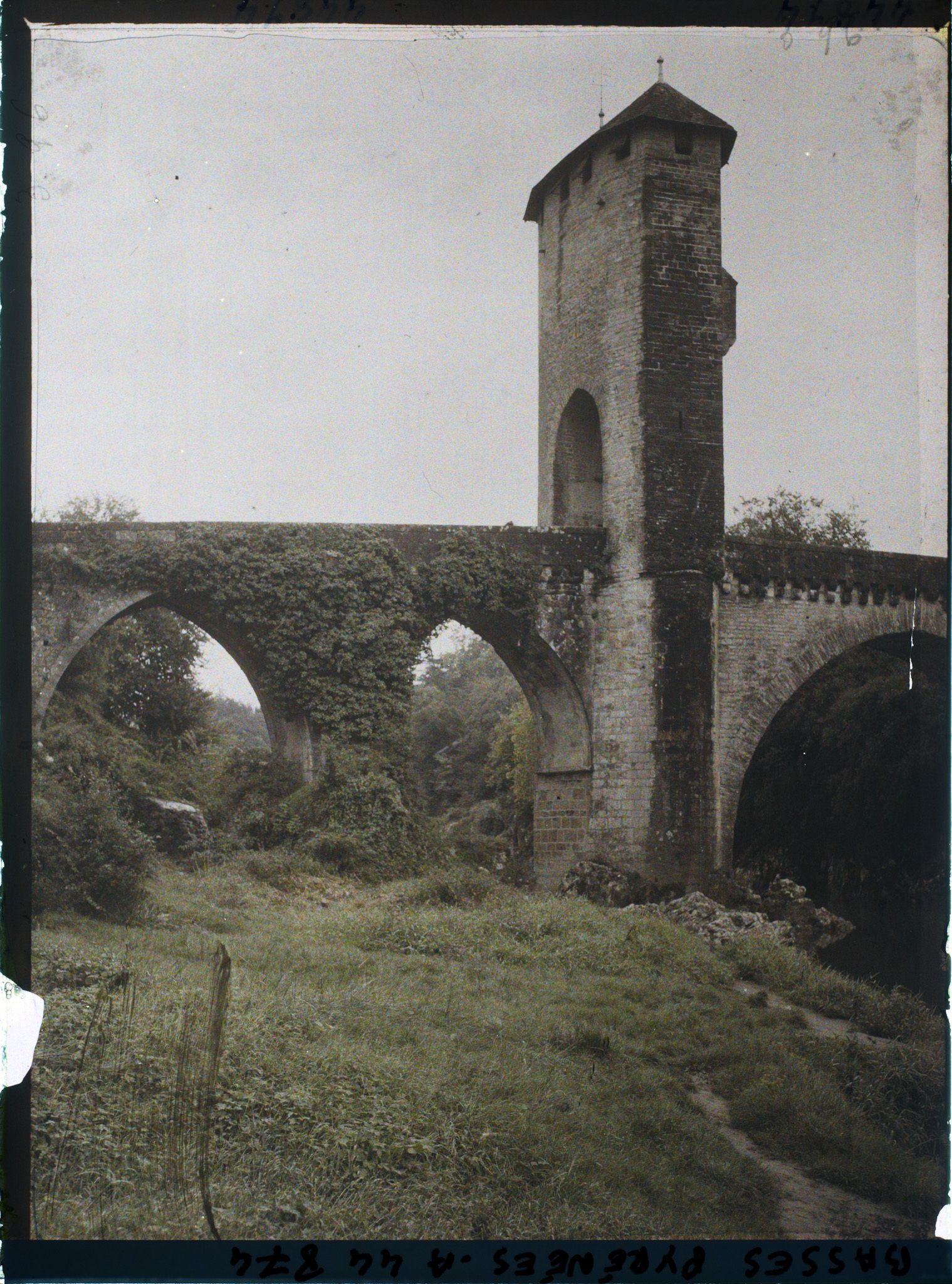 Image représentant France, Orthez, La Tour du Vieux Pont