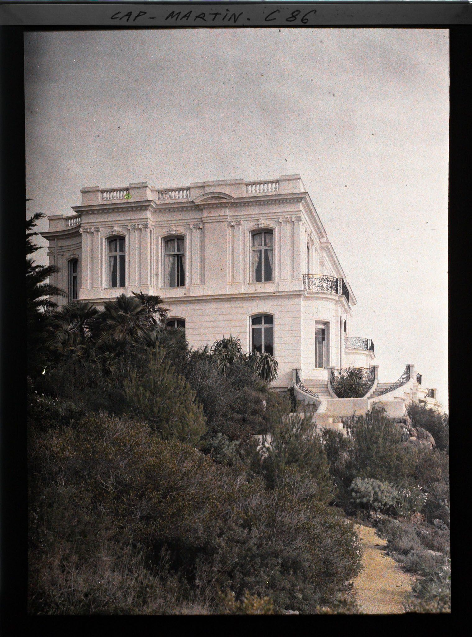 Image représentant La villa Kahn