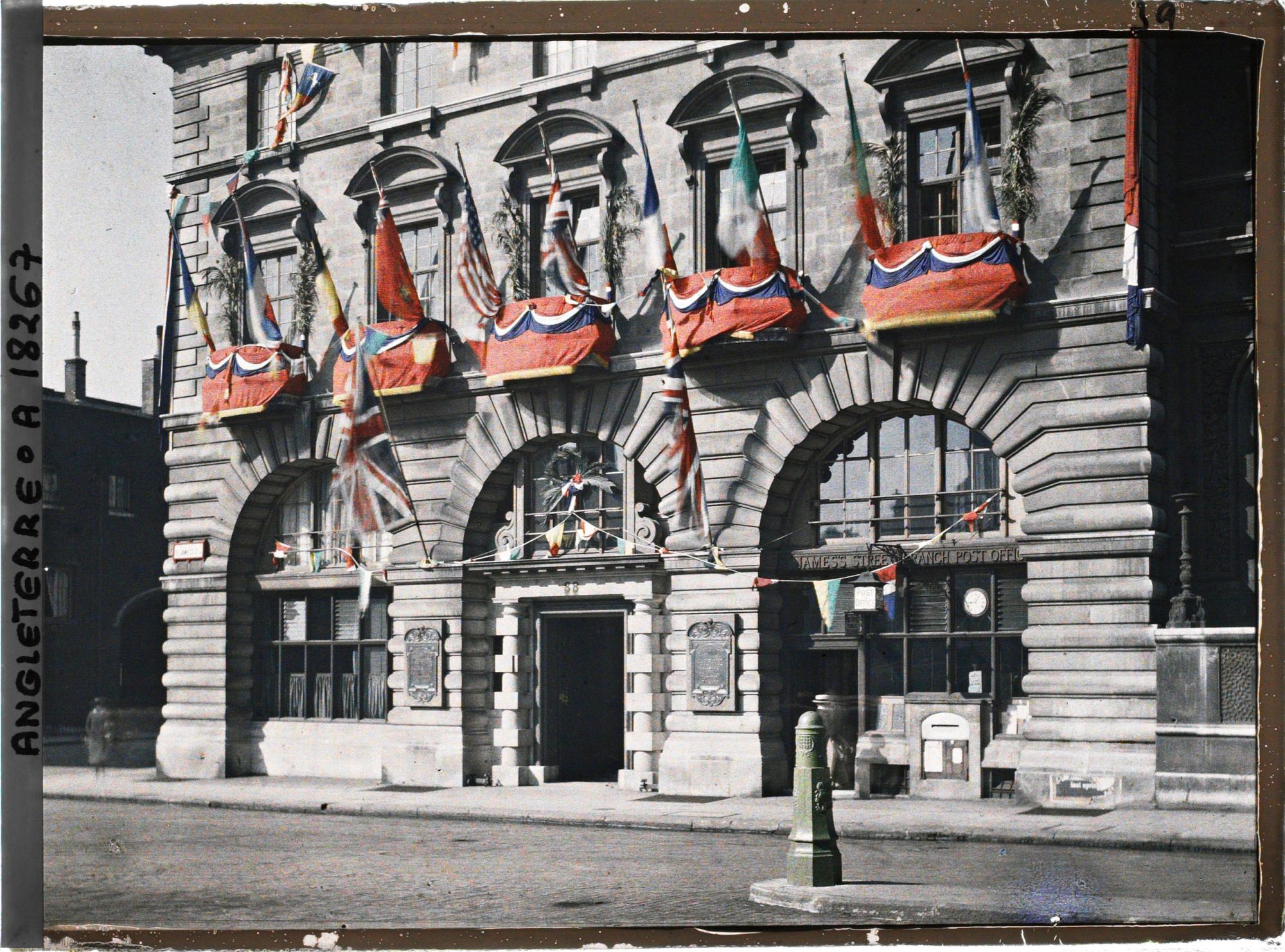 Image représentant Un bureau de poste sur Saint James street
