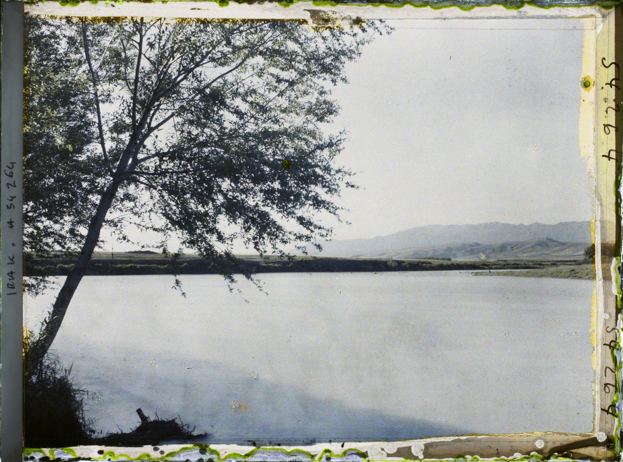 Image représentant La rivière Khabur et le mont Djoudi