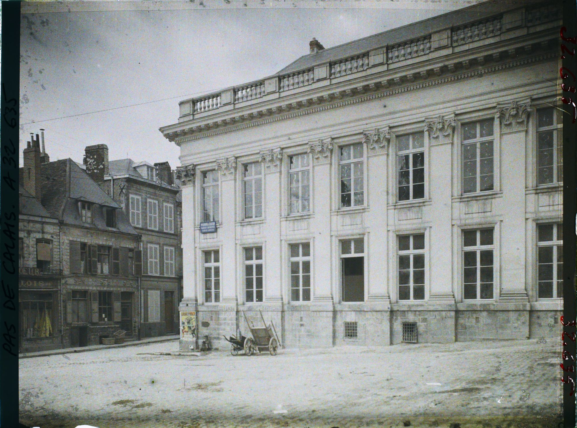 Image représentant France, Arras, Palais de Justice reconstruit