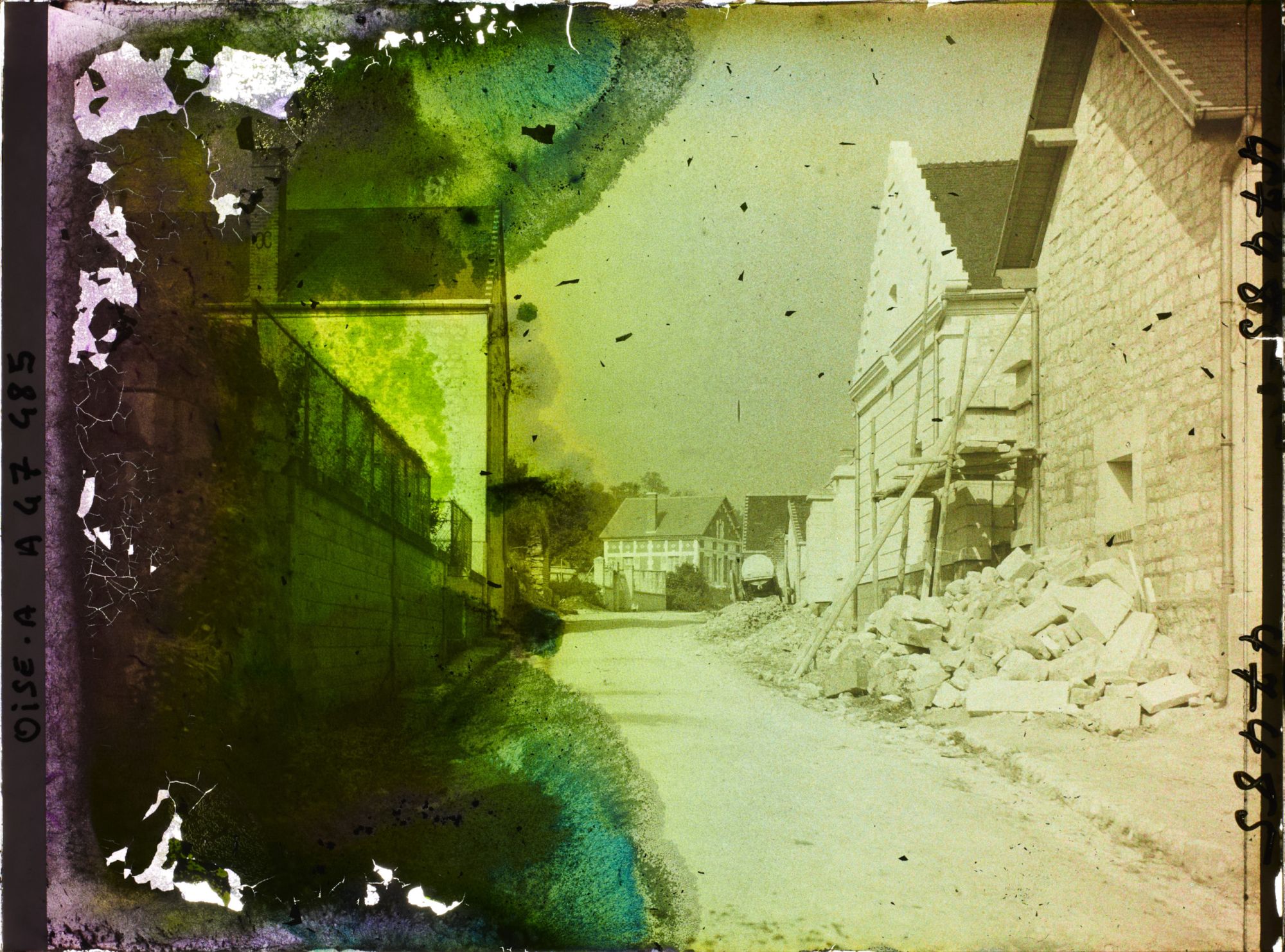 Image représentant France, Autrèches, Entrée Est du Village