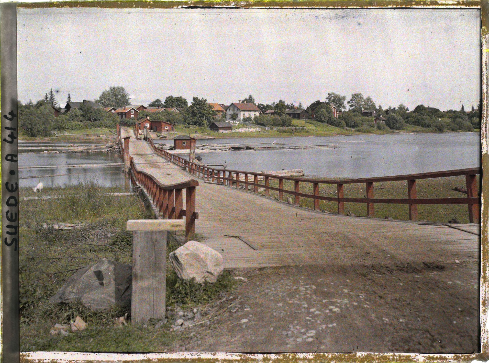 Image représentant Le pont flottant sur le Dalälven