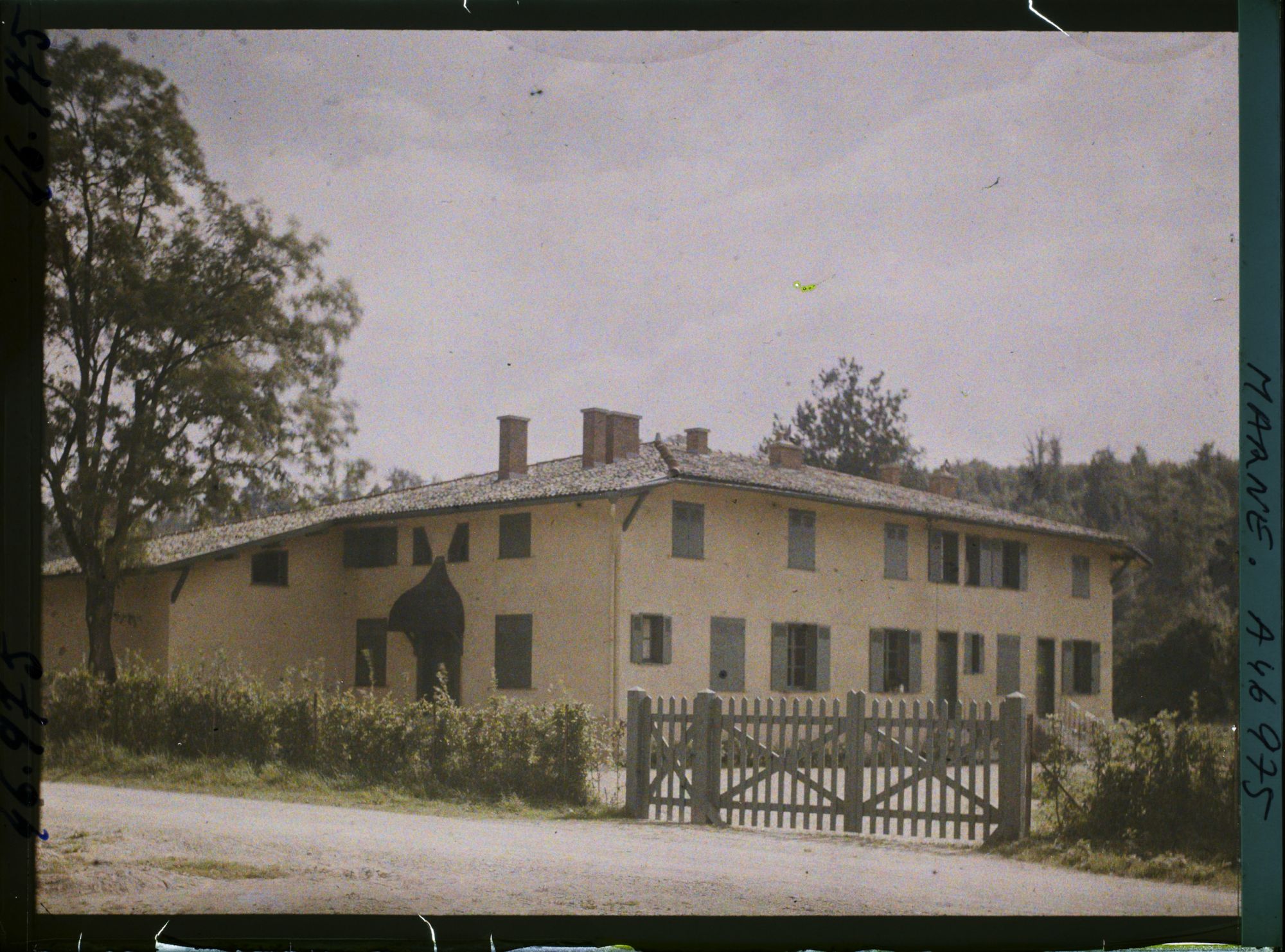 Image représentant France, La Harazée Marne (60 h), Reconstruction dans le Style régional