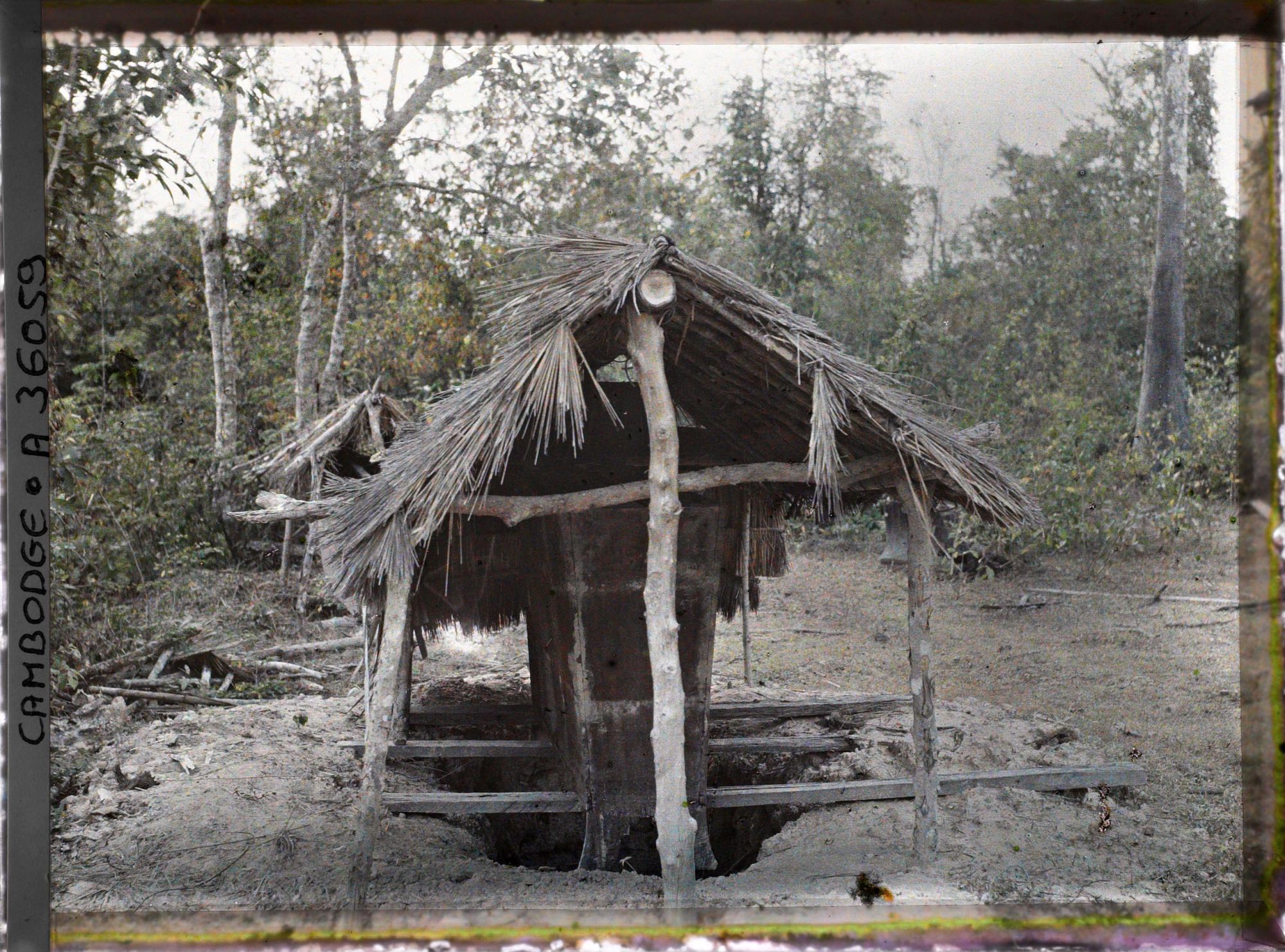 Image représentant Une installation destinée à recevoir les cadavres avant leur inhumation
