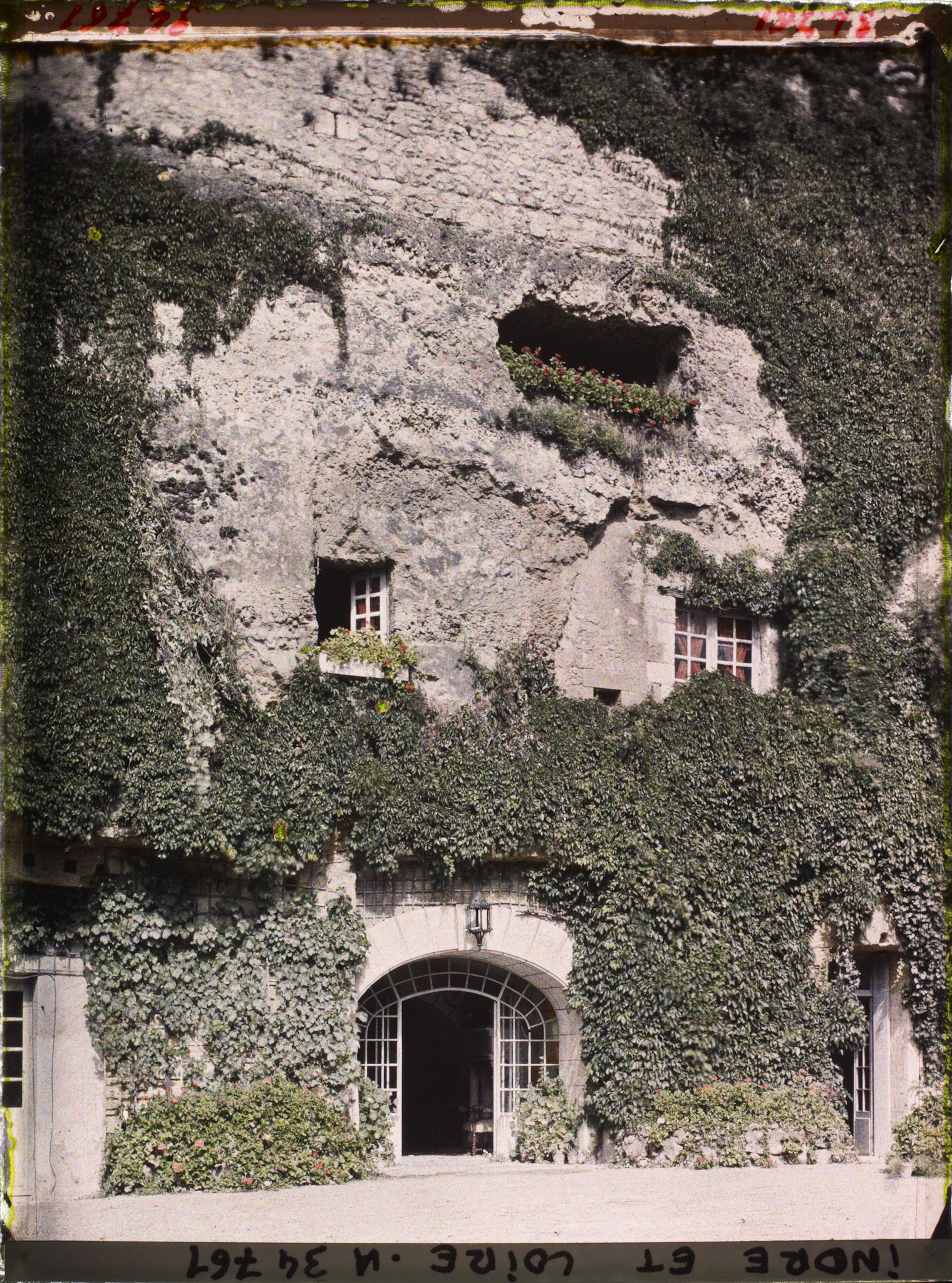 Image représentant Habitations troglodytes à étages