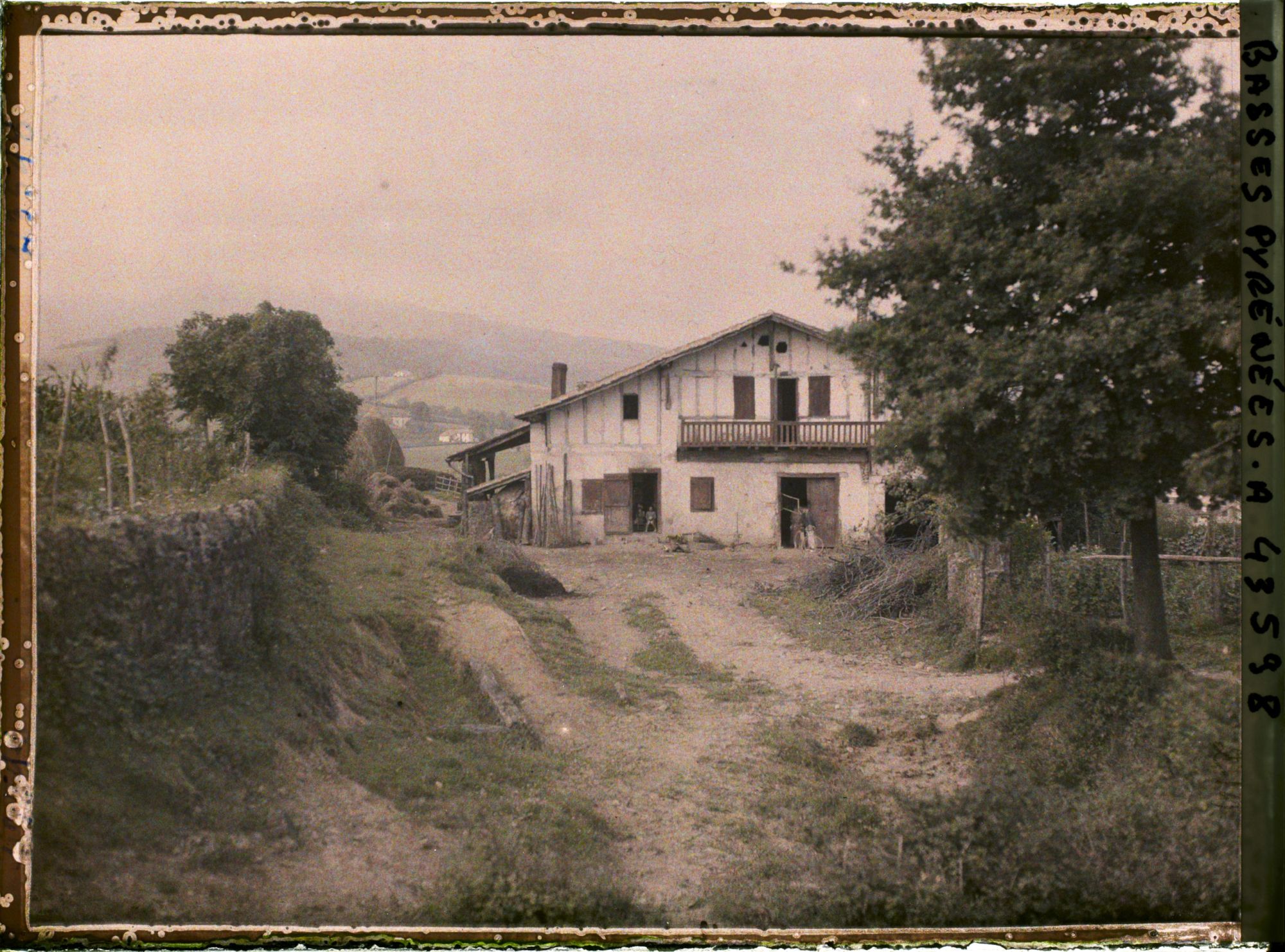 Image représentant France, Espelette, Une ferme à Espelette