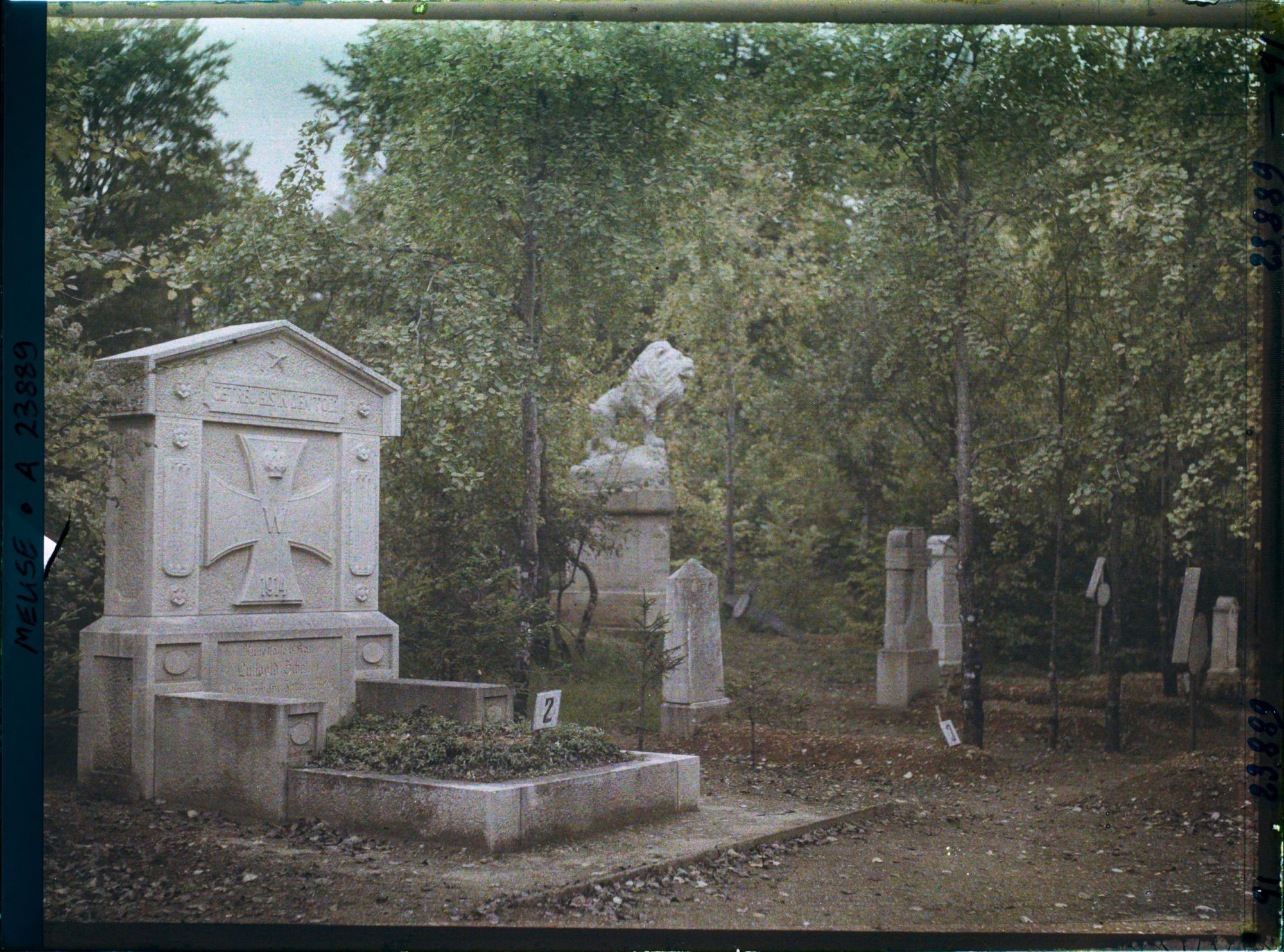 Image représentant France, St Mihiel, Cimetière allemand de la foret du Mouton près de St Mihiel