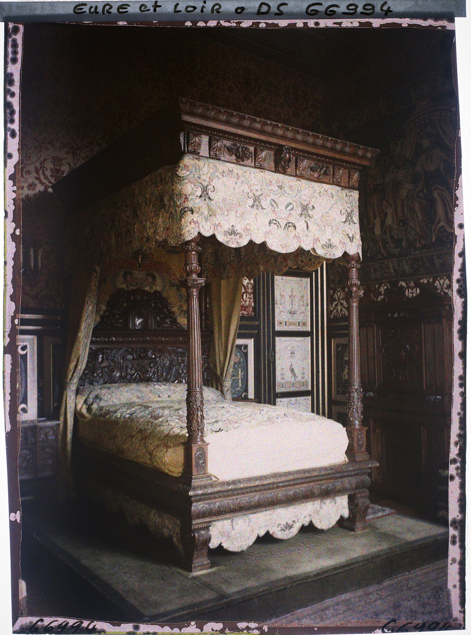 Image représentant La chambre d'honneur du château ou chambre de Diane de Poitiers