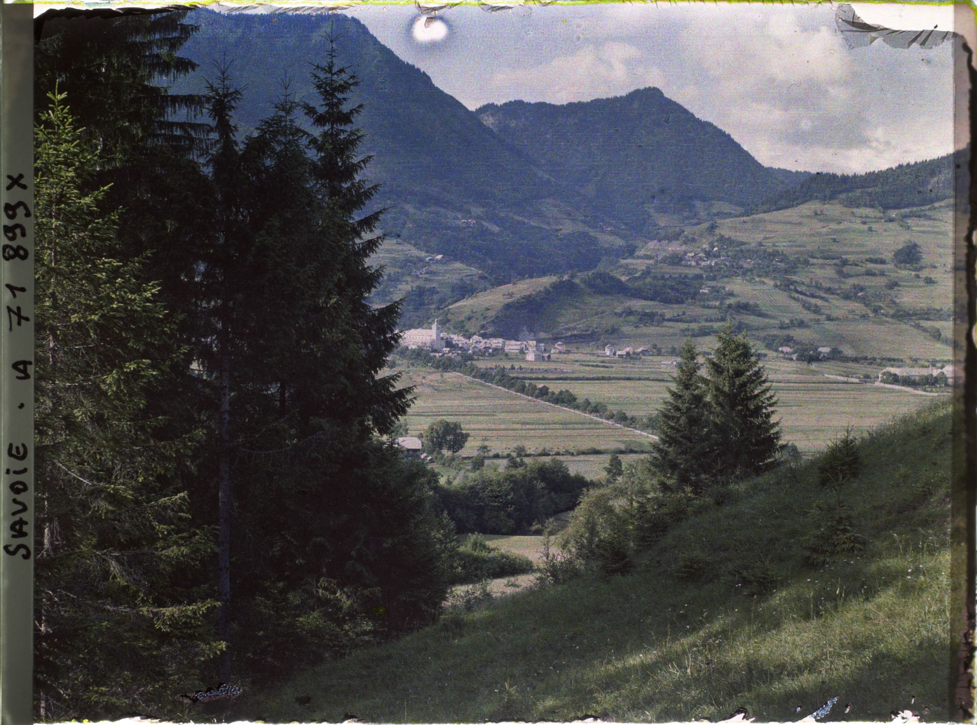 Image représentant Vallée avec village