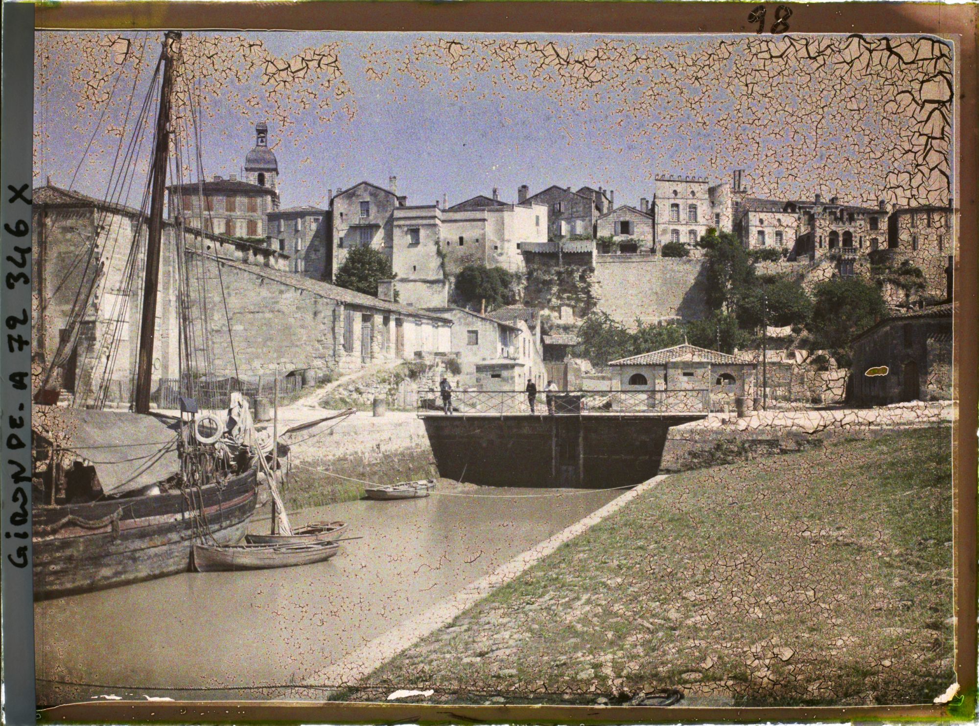 Image représentant Vue sur le lavoir et la ville