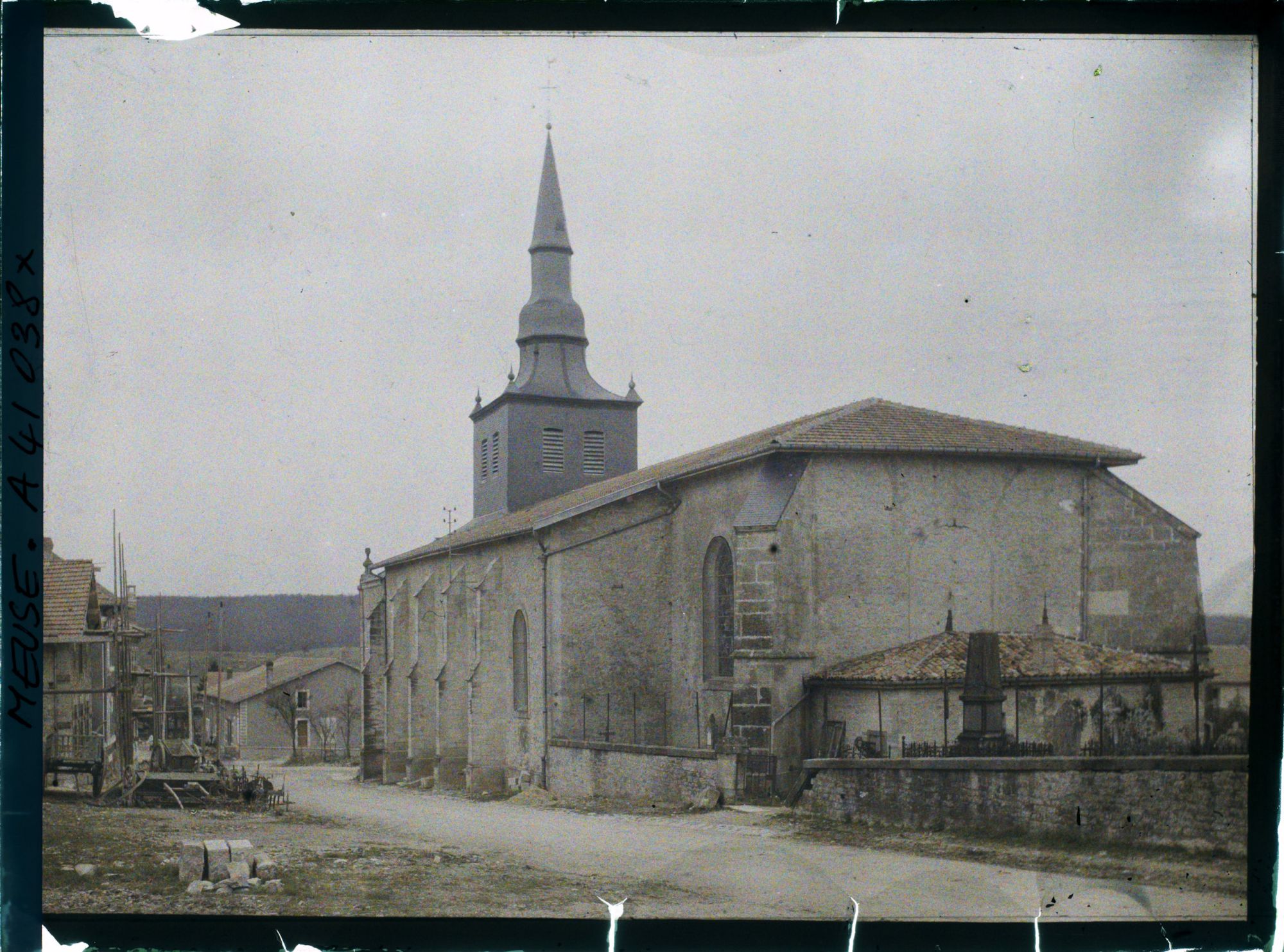 Image représentant France, Neuvilly, L'Eglise