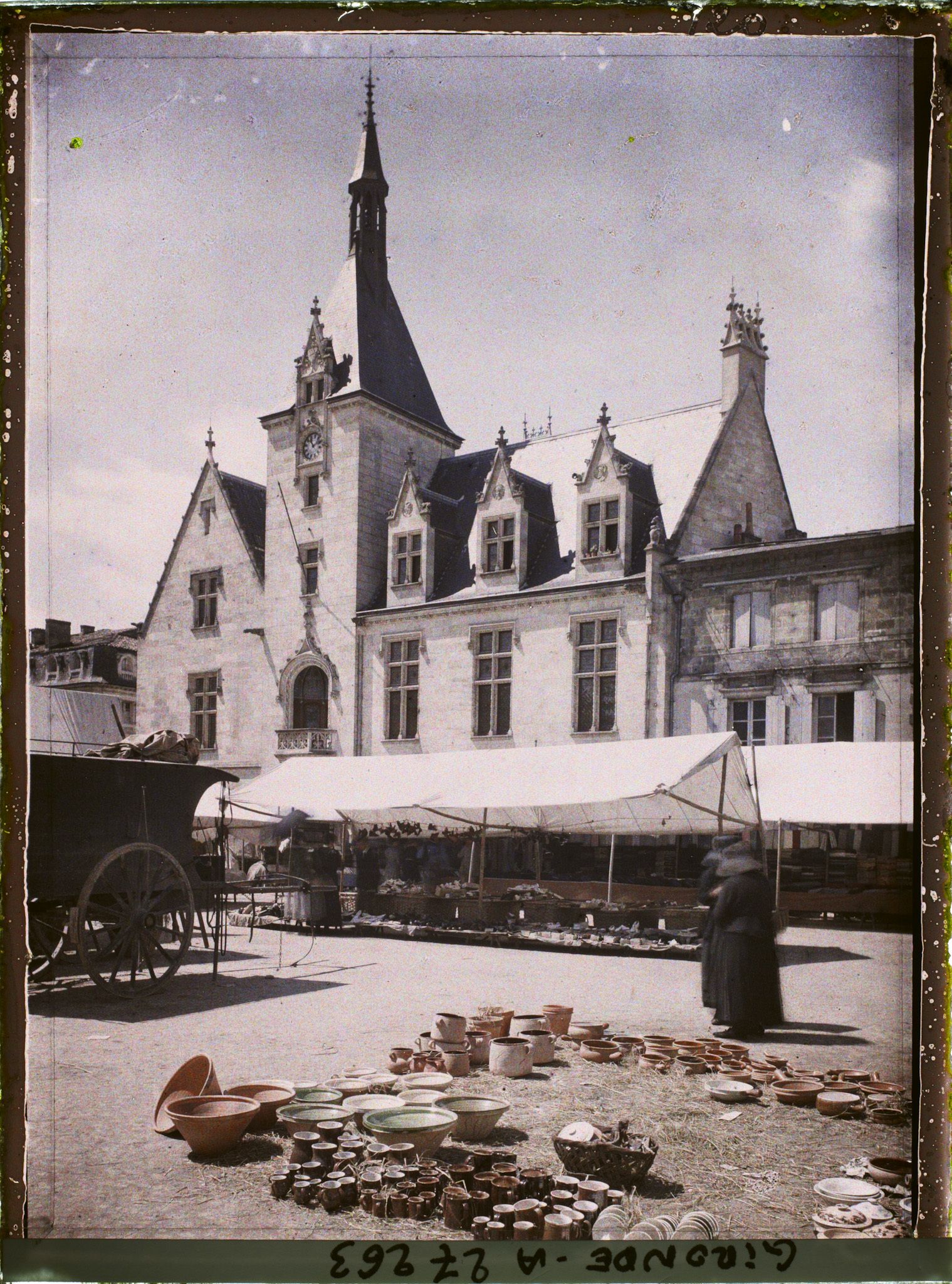 Image représentant France, Libourne, Place de l'Hôtel de Ville