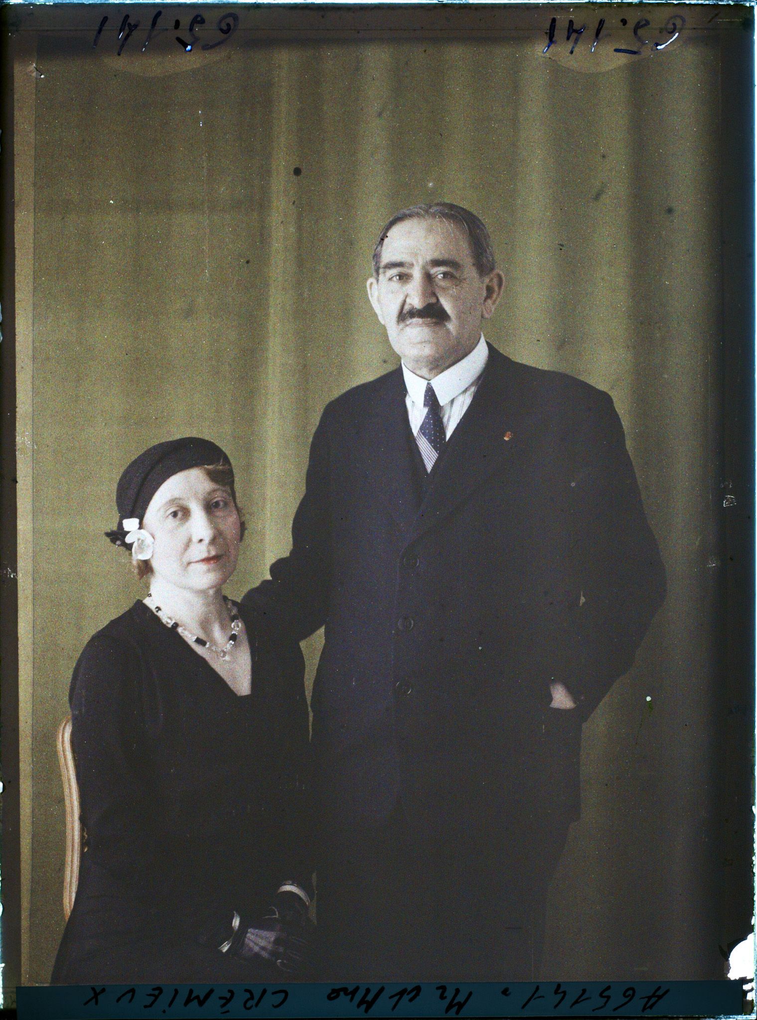 Image représentant Monsieur Crémieux et Madame