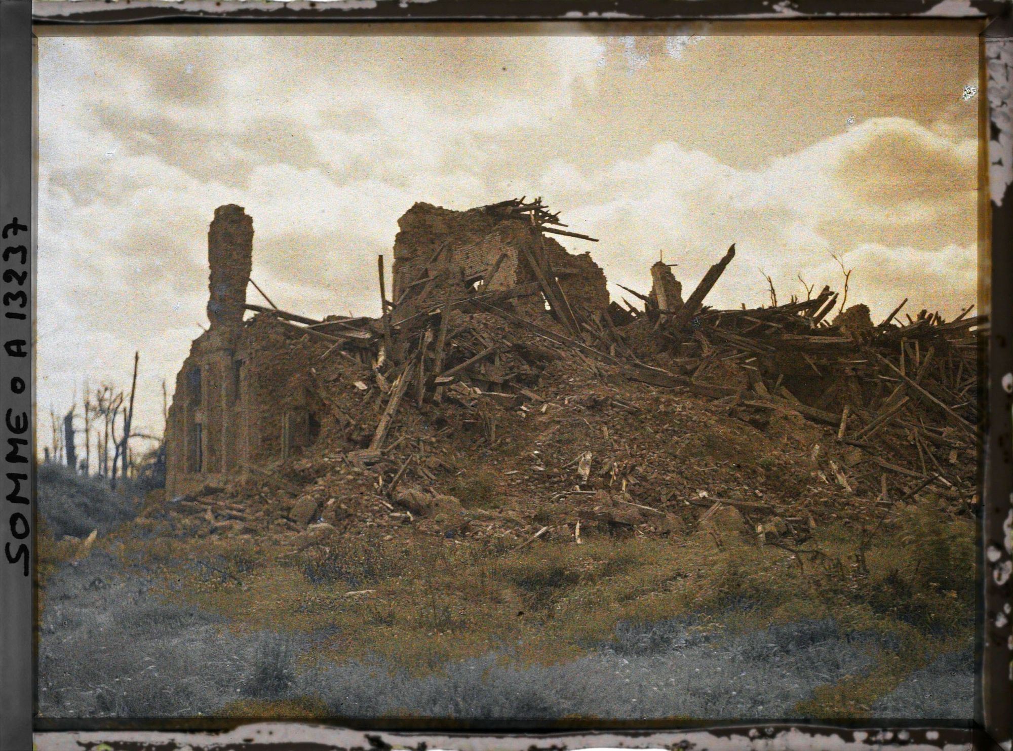 Image représentant France, Chaulnes, Ruines du Château